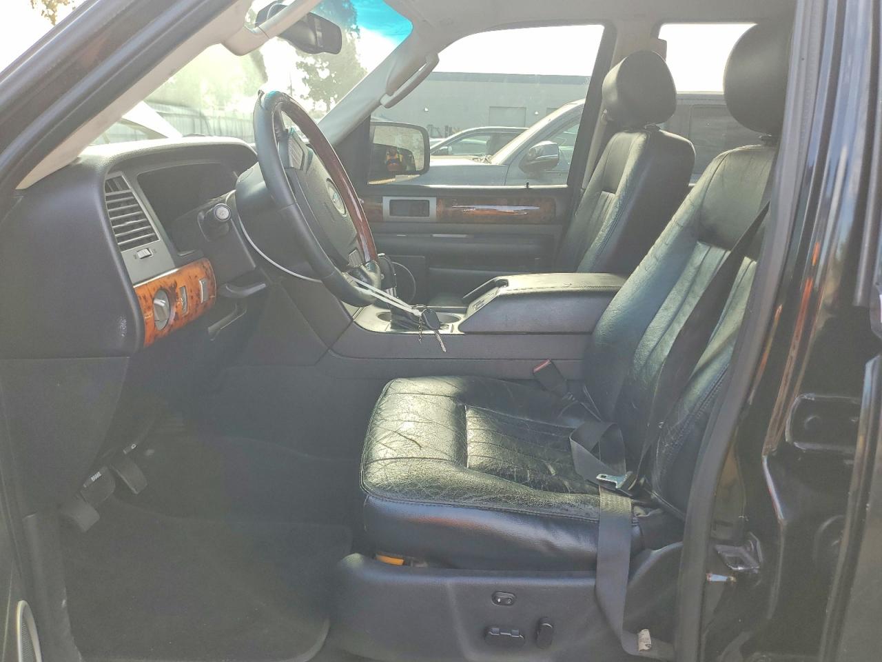 2003 Lincoln Navigator Черный vin: 5LMFU27R73LJ25054