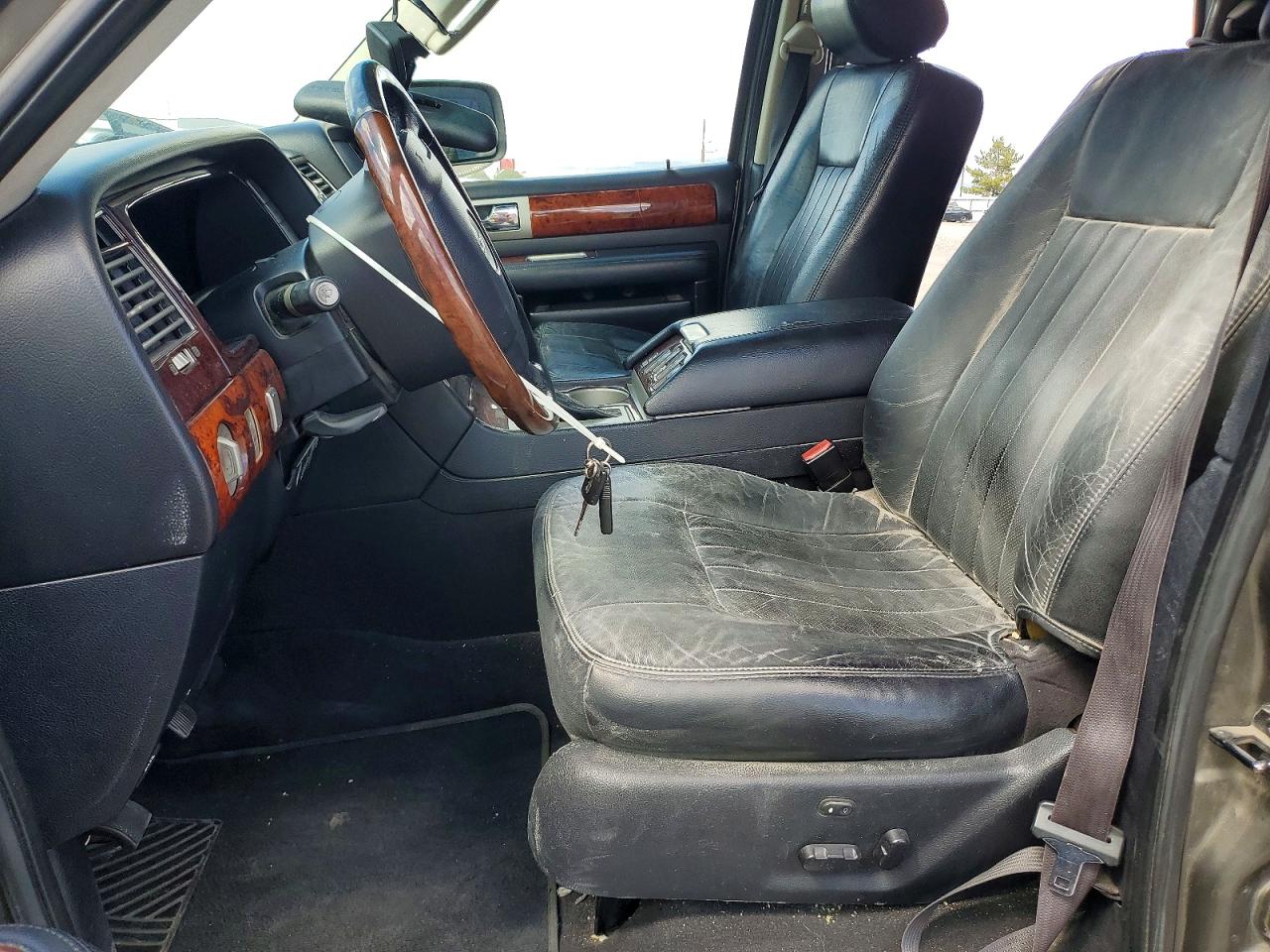 2003 Lincoln Navigator Gold vin: 5LMFU27R73LJ28505
