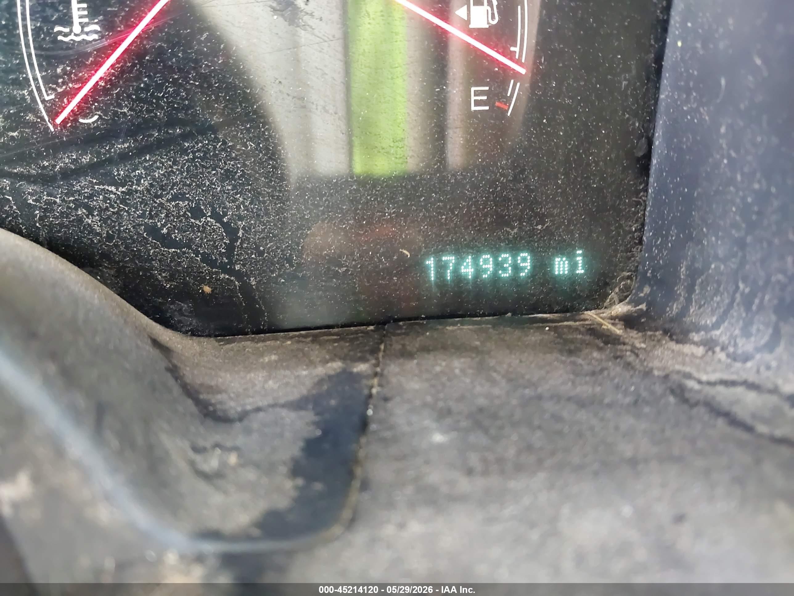 2004 Lincoln Navigator   Black vin: 5LMFU27R74LJ26965