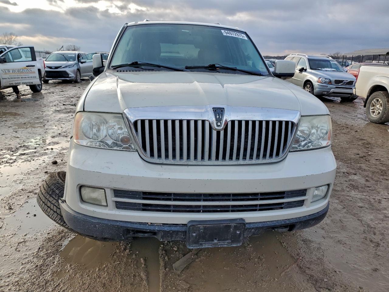 2005 Lincoln Navigator Бежевый vin: 5LMFU28505LJ07798
