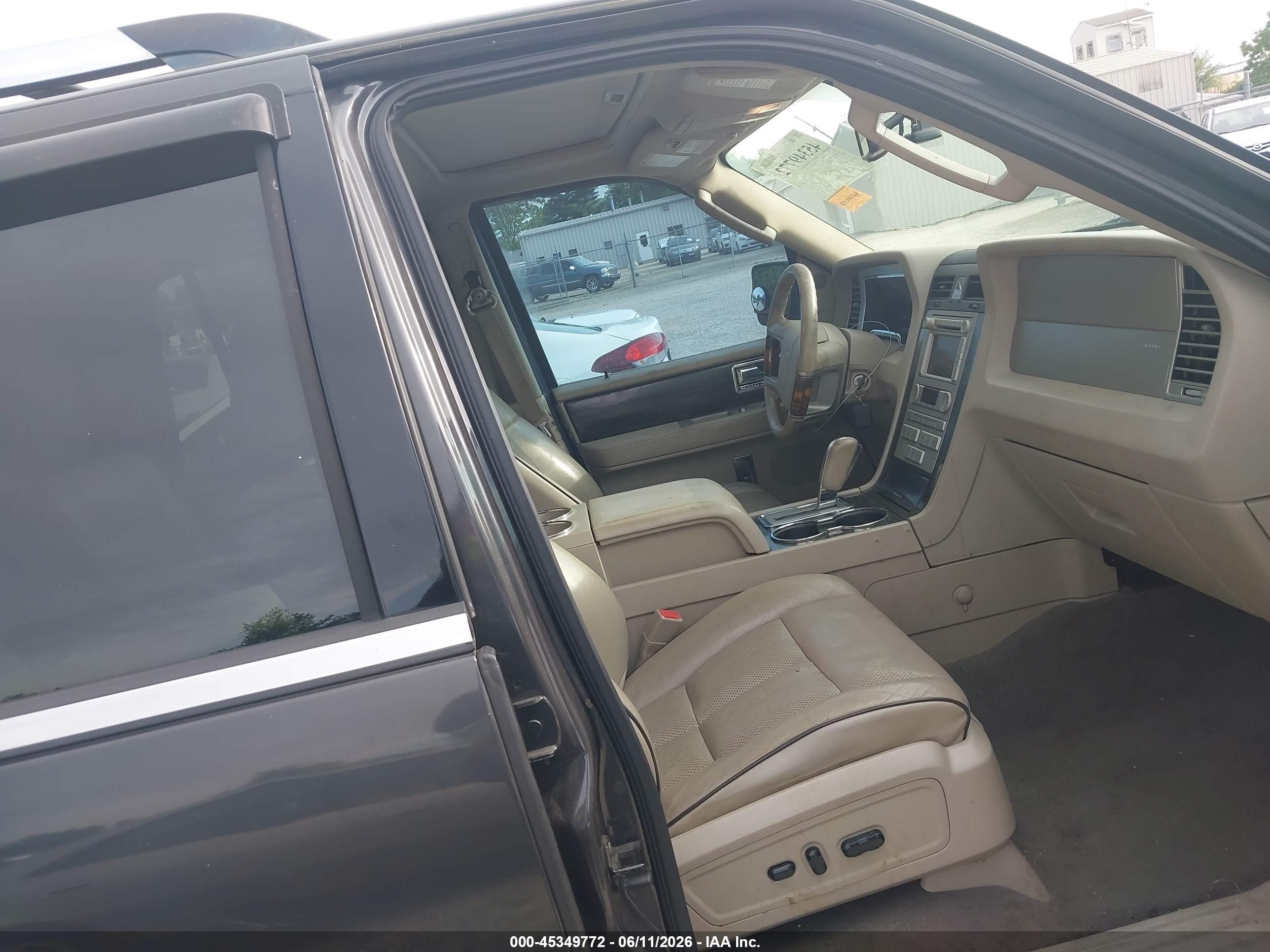 2007 Lincoln Navigator Ultimate Black vin: 5LMFU28507LJ04144