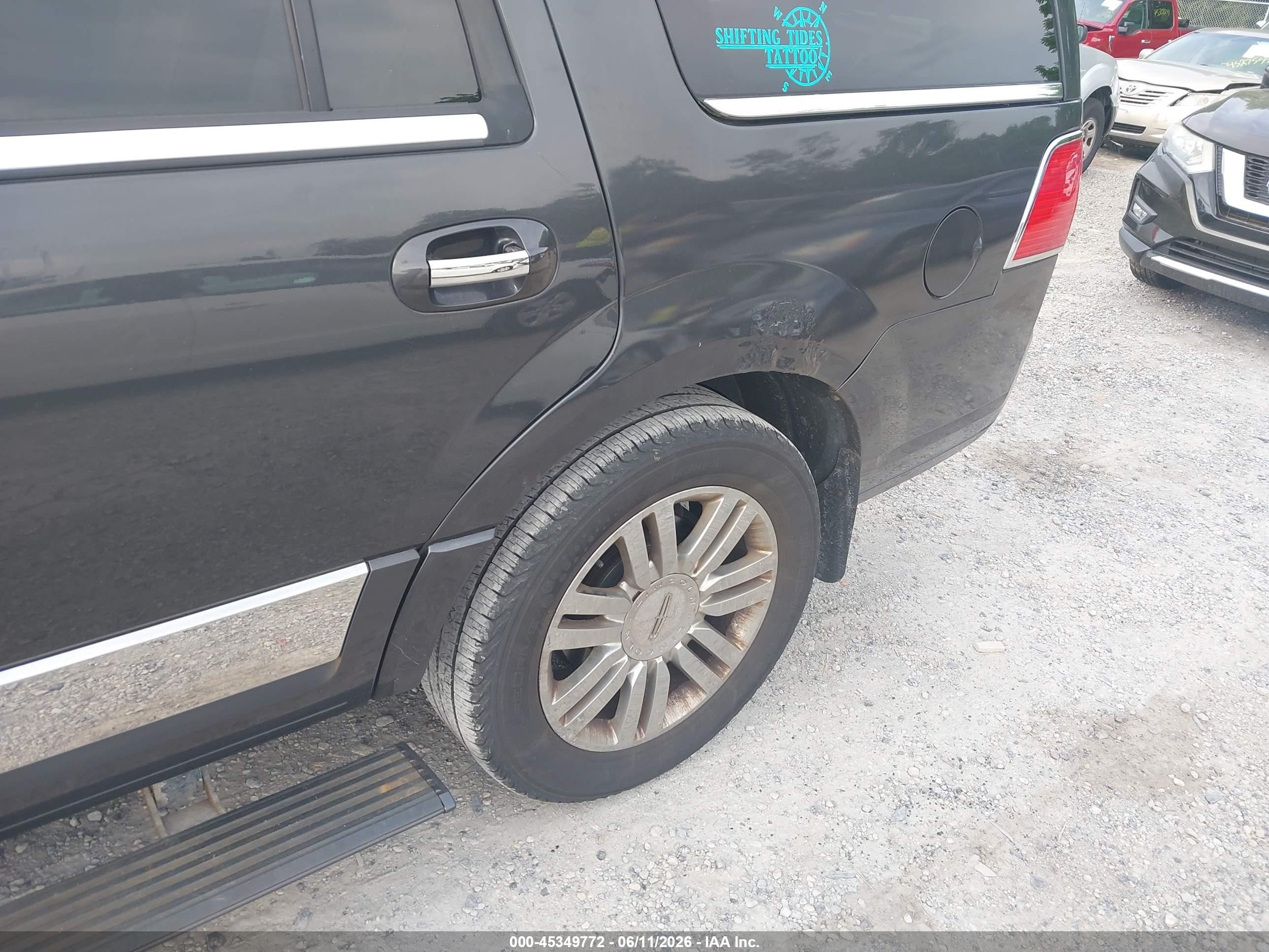 2007 Lincoln Navigator Ultimate Black vin: 5LMFU28507LJ04144
