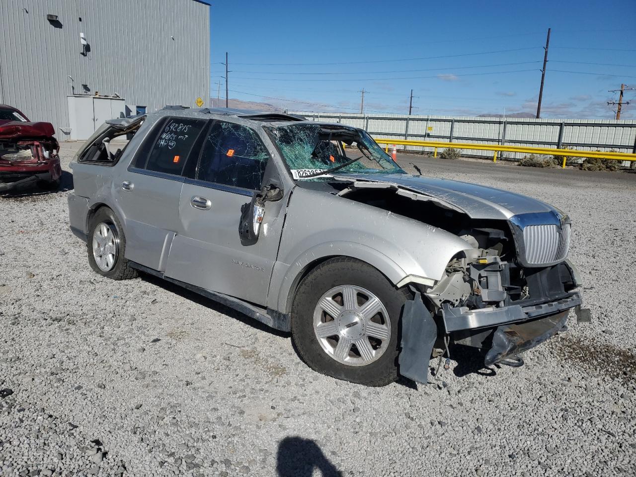 2005 Lincoln Navigator Silver vin: 5LMFU28515LJ09835