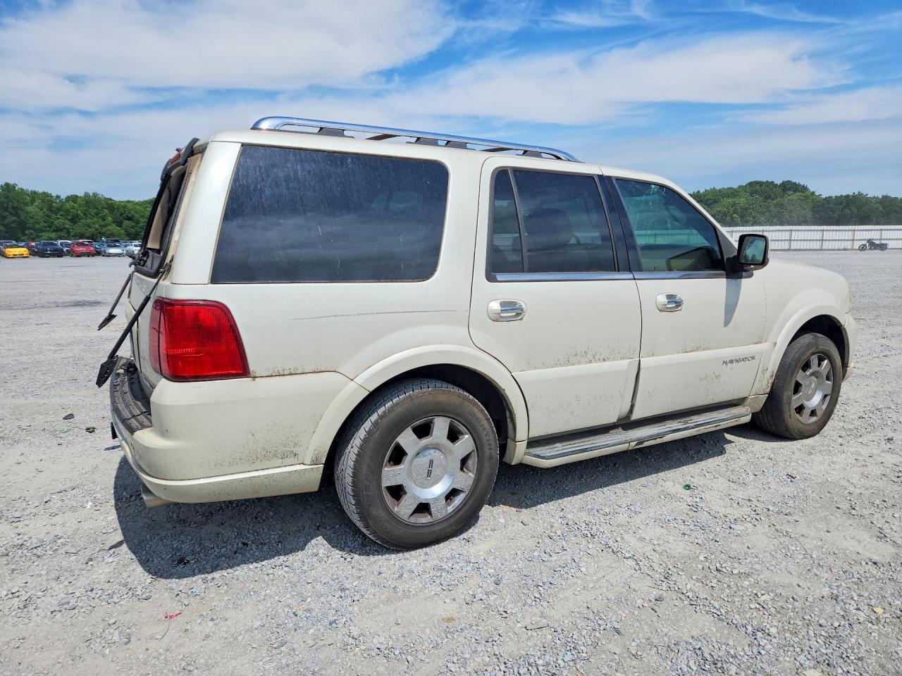 2005 Lincoln Navigator Кремовый vin: 5LMFU28515LJ14761