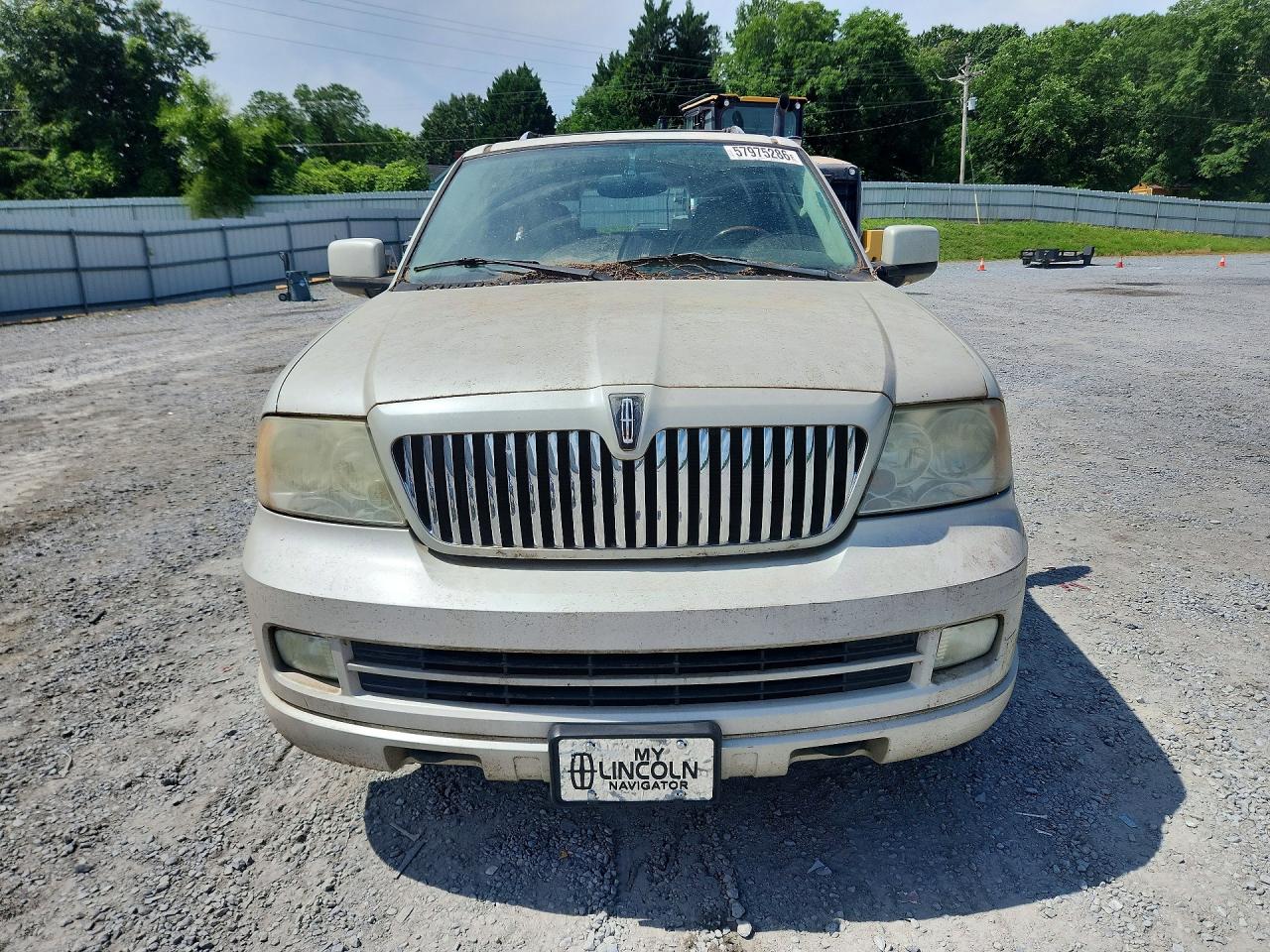 2005 Lincoln Navigator Кремовый vin: 5LMFU28515LJ14761