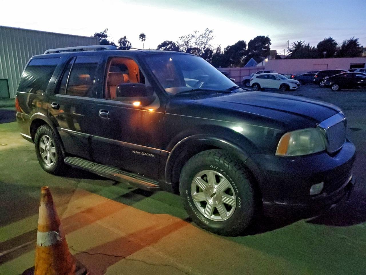 2005 Lincoln Navigator Black vin: 5LMFU28525LJ03168