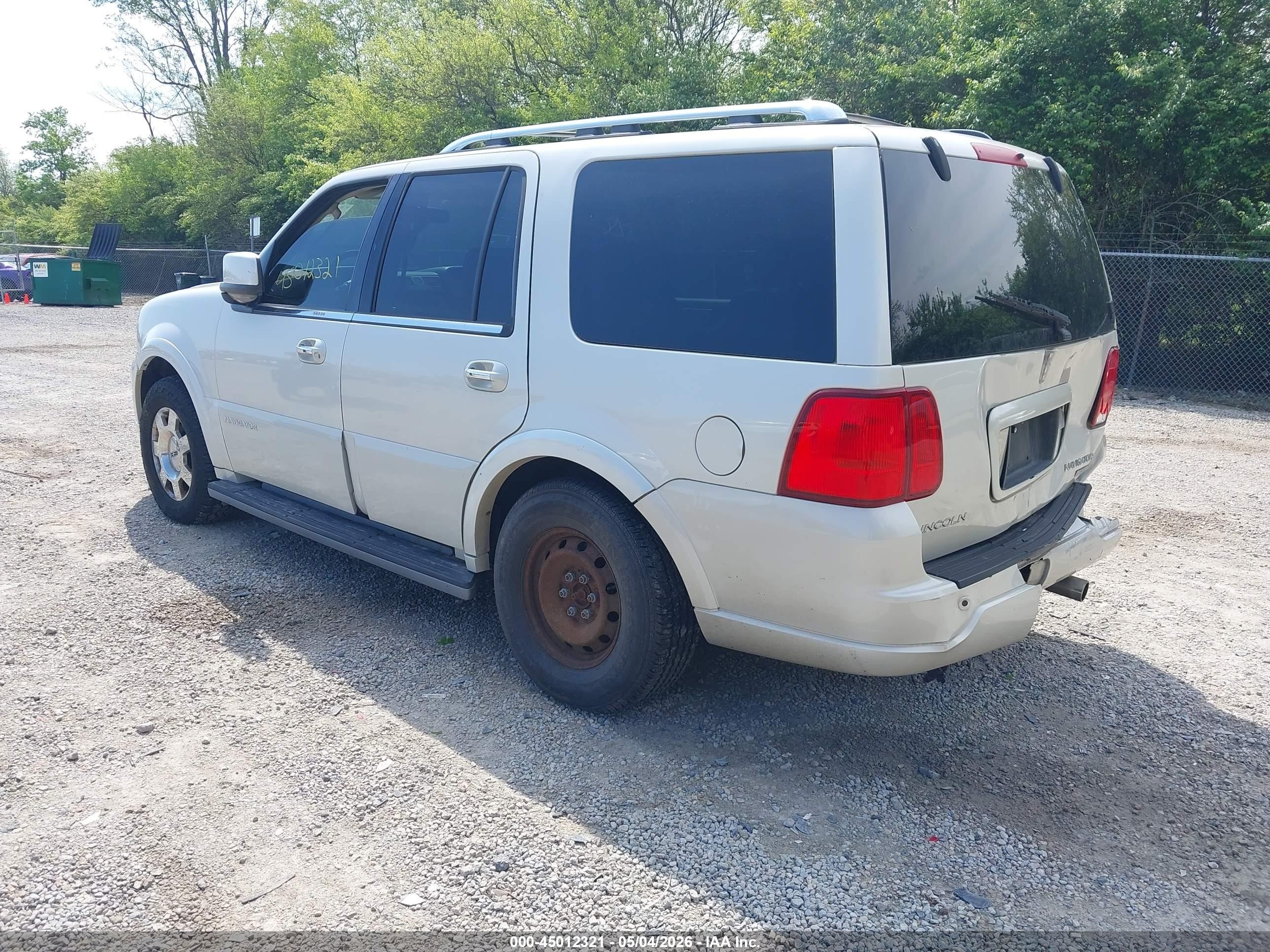 2006 Lincoln Navigator Luxury/ultimate Серебряный vin: 5LMFU28526LJ04662