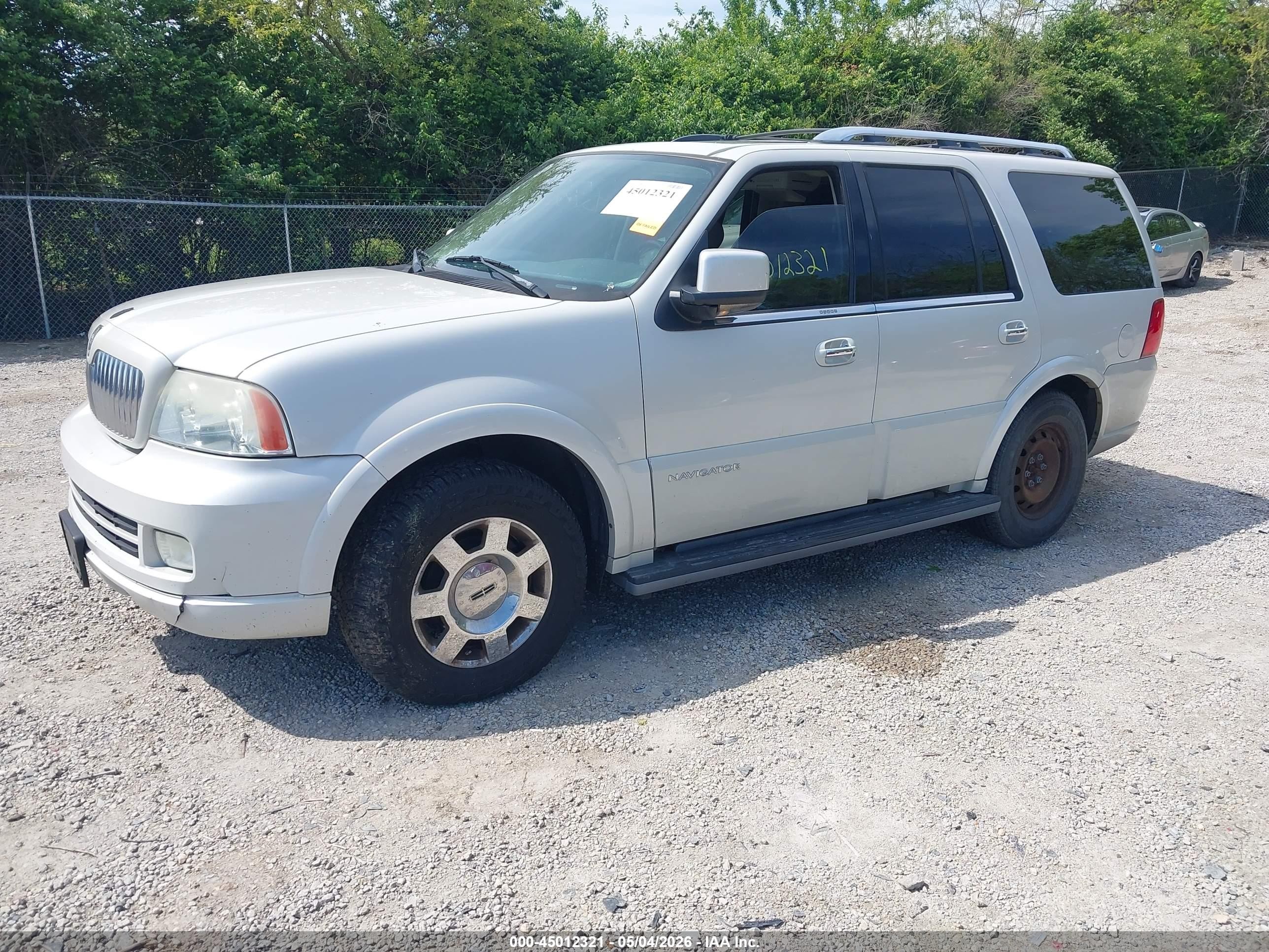 2006 Lincoln Navigator Luxury/ultimate Серебряный vin: 5LMFU28526LJ04662