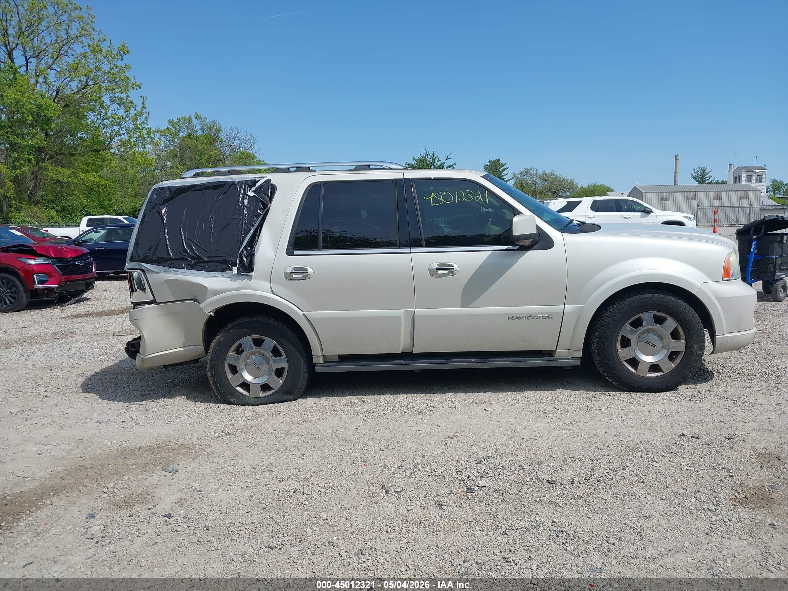 2006 Lincoln Navigator Luxury/ultimate Серебряный vin: 5LMFU28526LJ04662