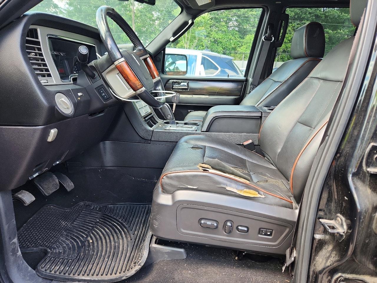 2007 Lincoln Navigator Black vin: 5LMFU28527LJ10978