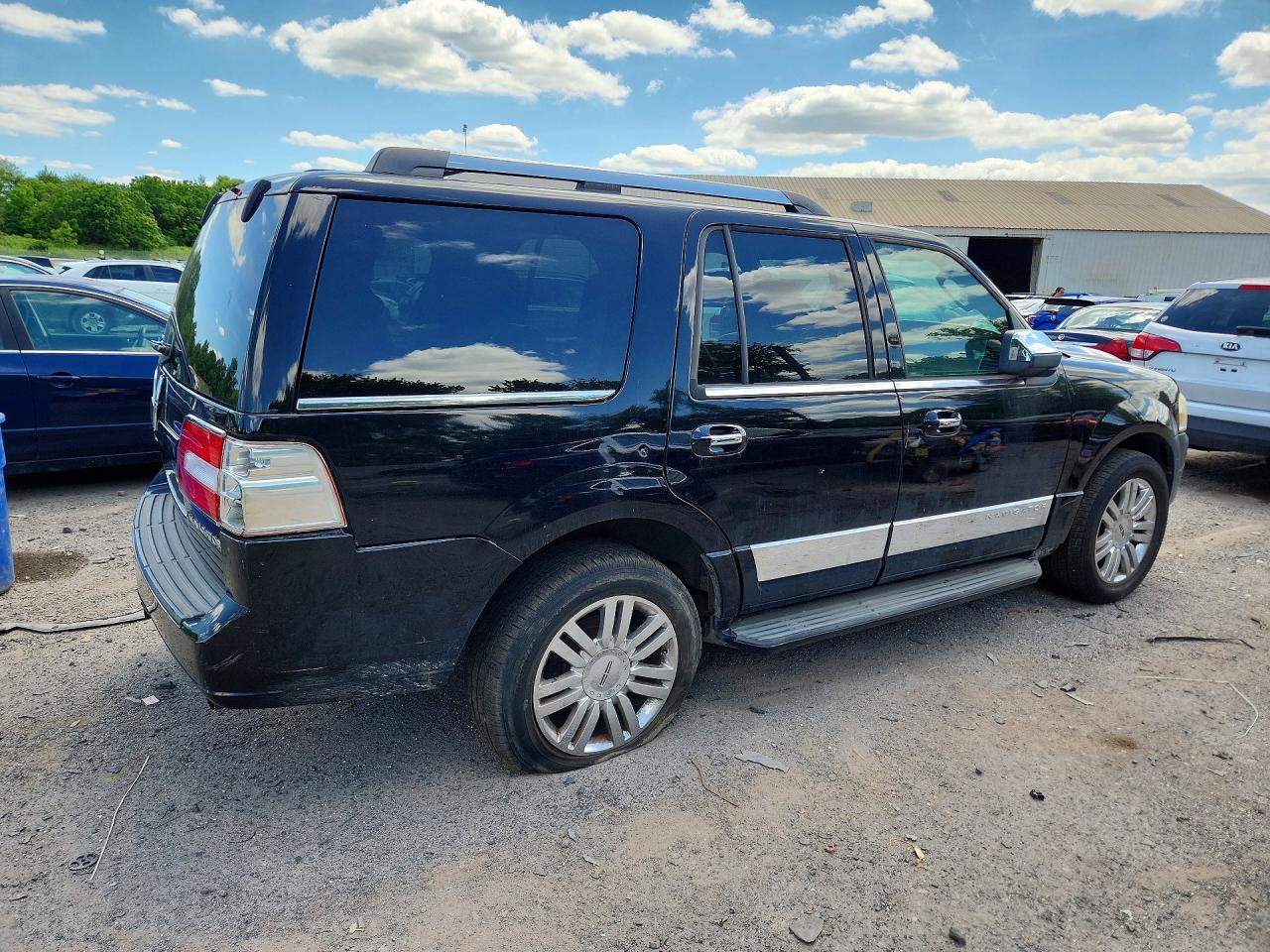 2007 Lincoln Navigator Black vin: 5LMFU28527LJ10978