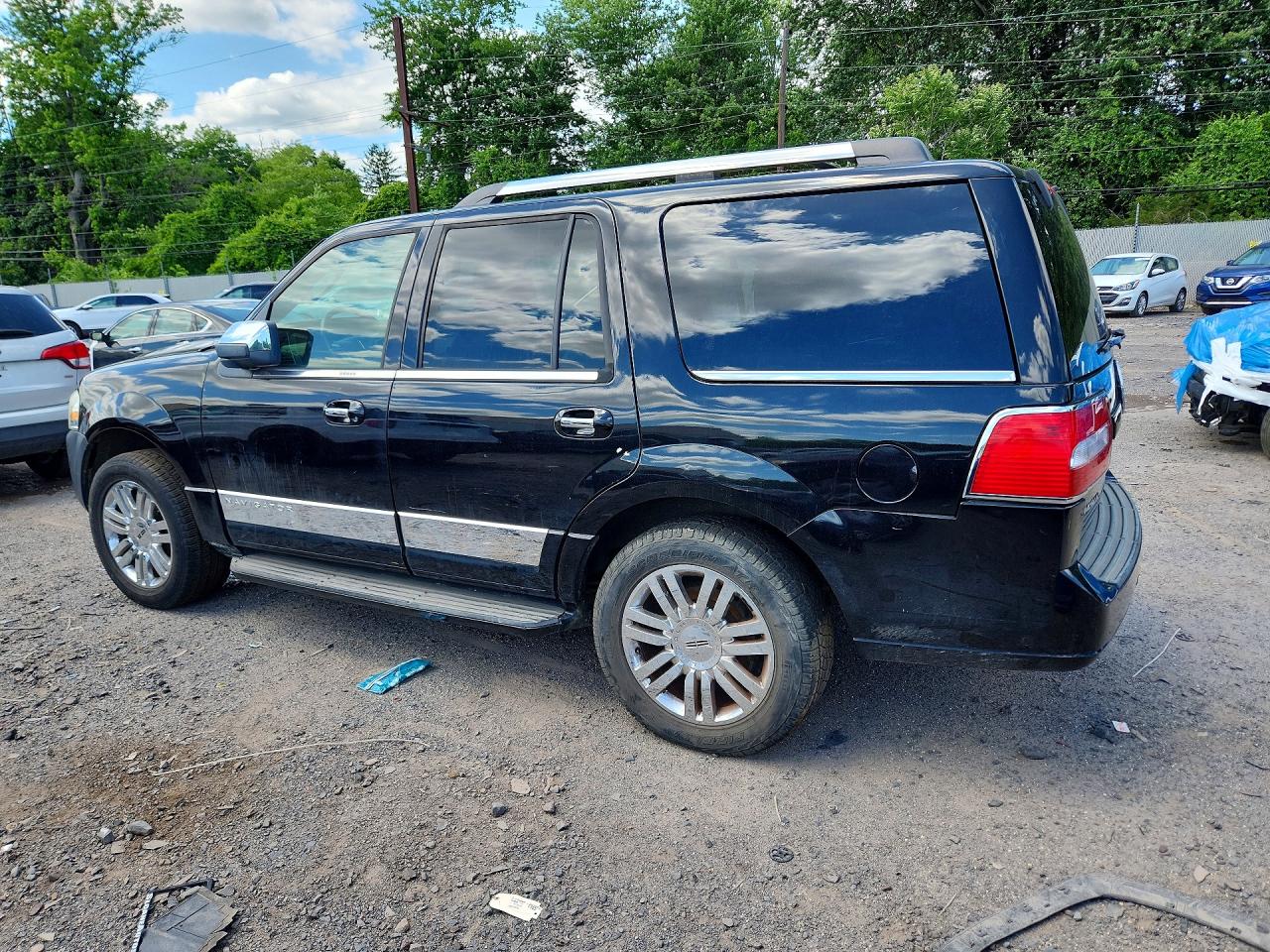 2007 Lincoln Navigator Black vin: 5LMFU28527LJ10978