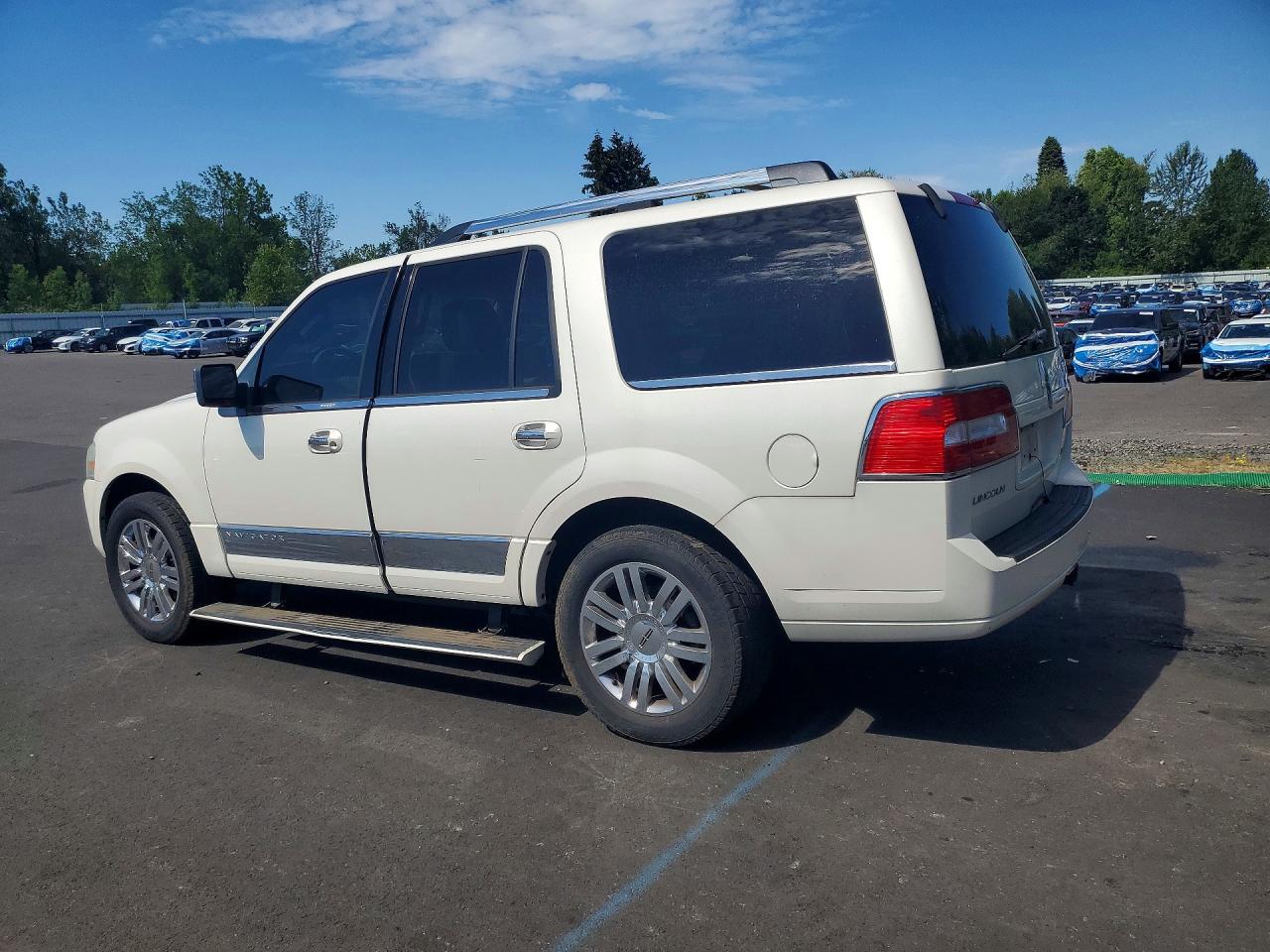 2007 Lincoln Navigator White vin: 5LMFU28527LJ17106
