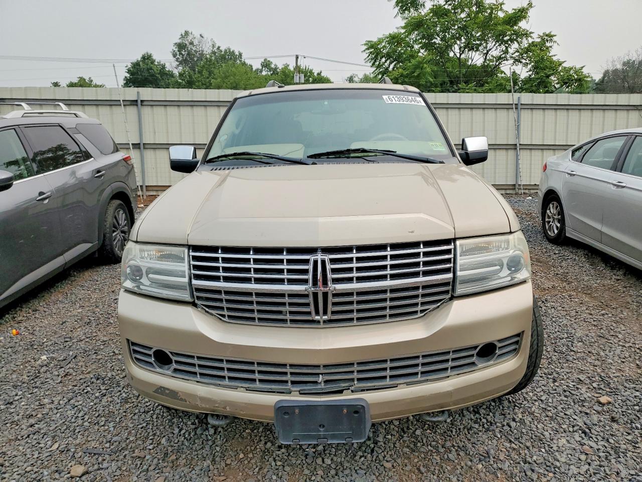 2008 Lincoln Navigator Желто-коричневый vin: 5LMFU28528LJ06107