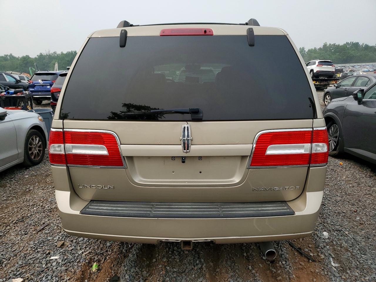 2008 Lincoln Navigator Желто-коричневый vin: 5LMFU28528LJ06107