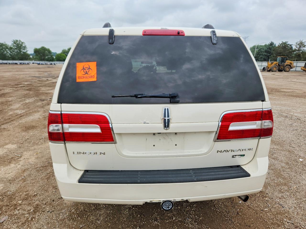 2008 Lincoln Navigator Кремовый vin: 5LMFU28528LJ14773