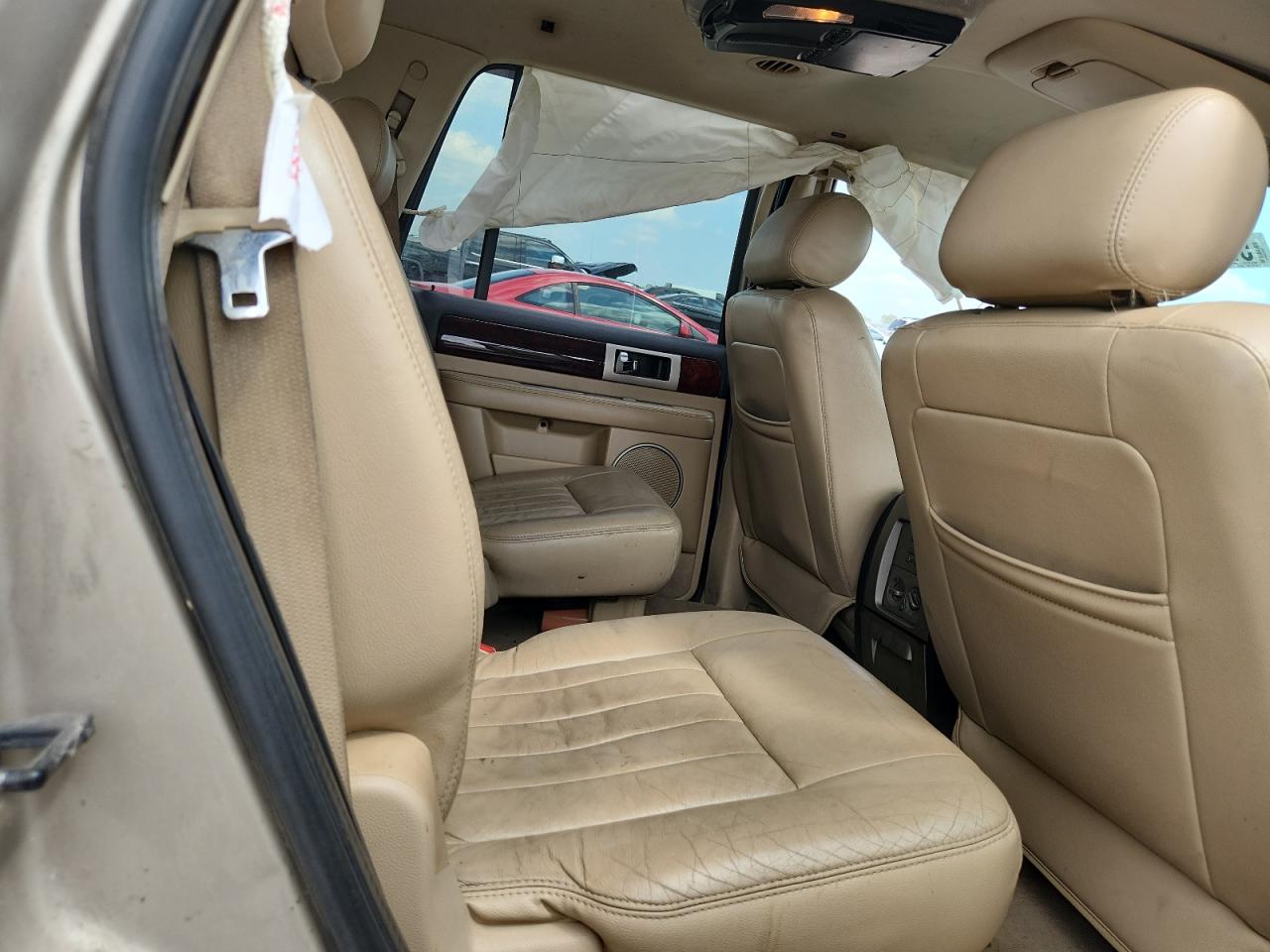 2005 Lincoln Navigator Tan vin: 5LMFU28535LJ15765