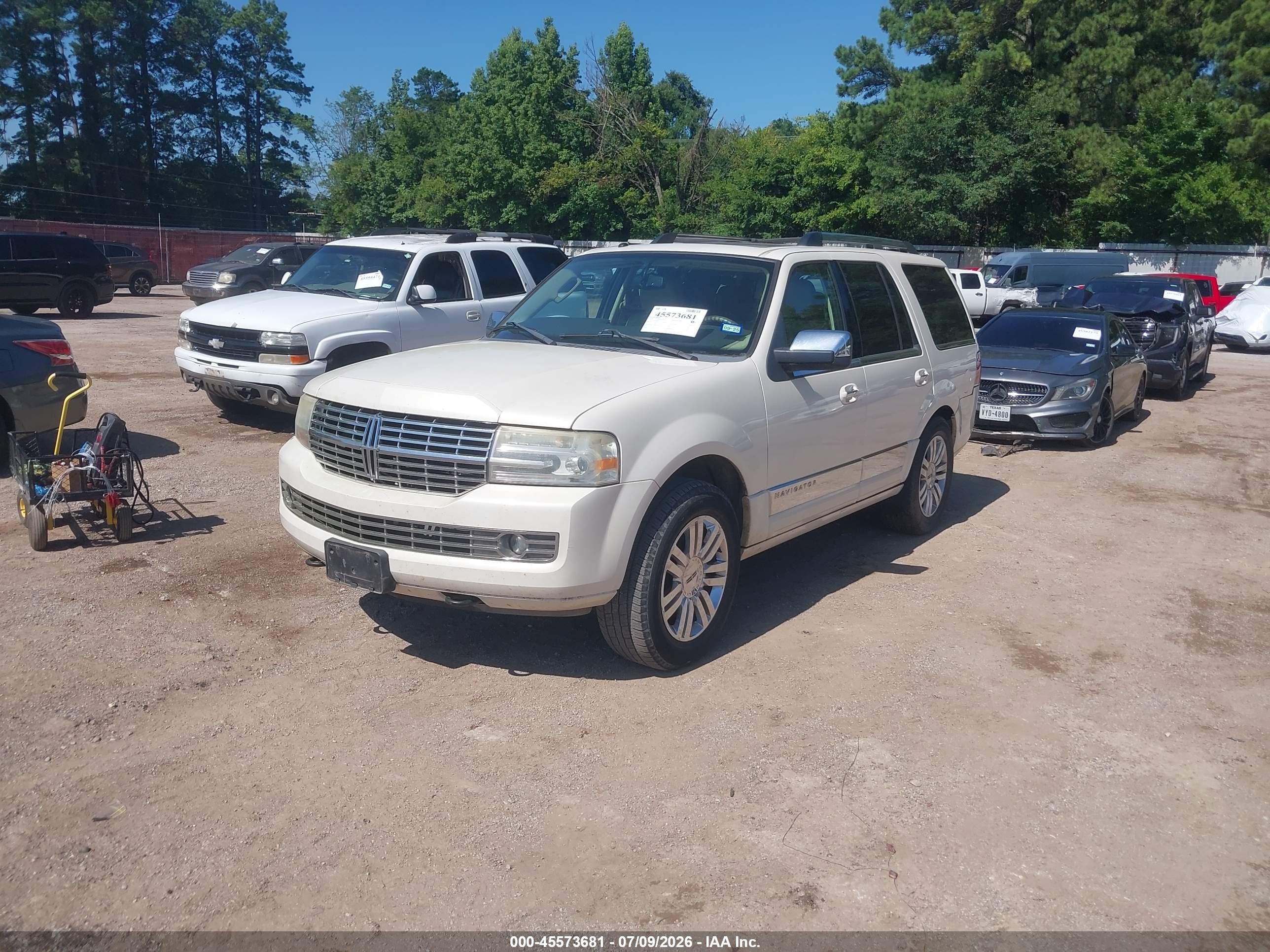 2008 Lincoln Navigator   Кремовый vin: 5LMFU28538LJ11512
