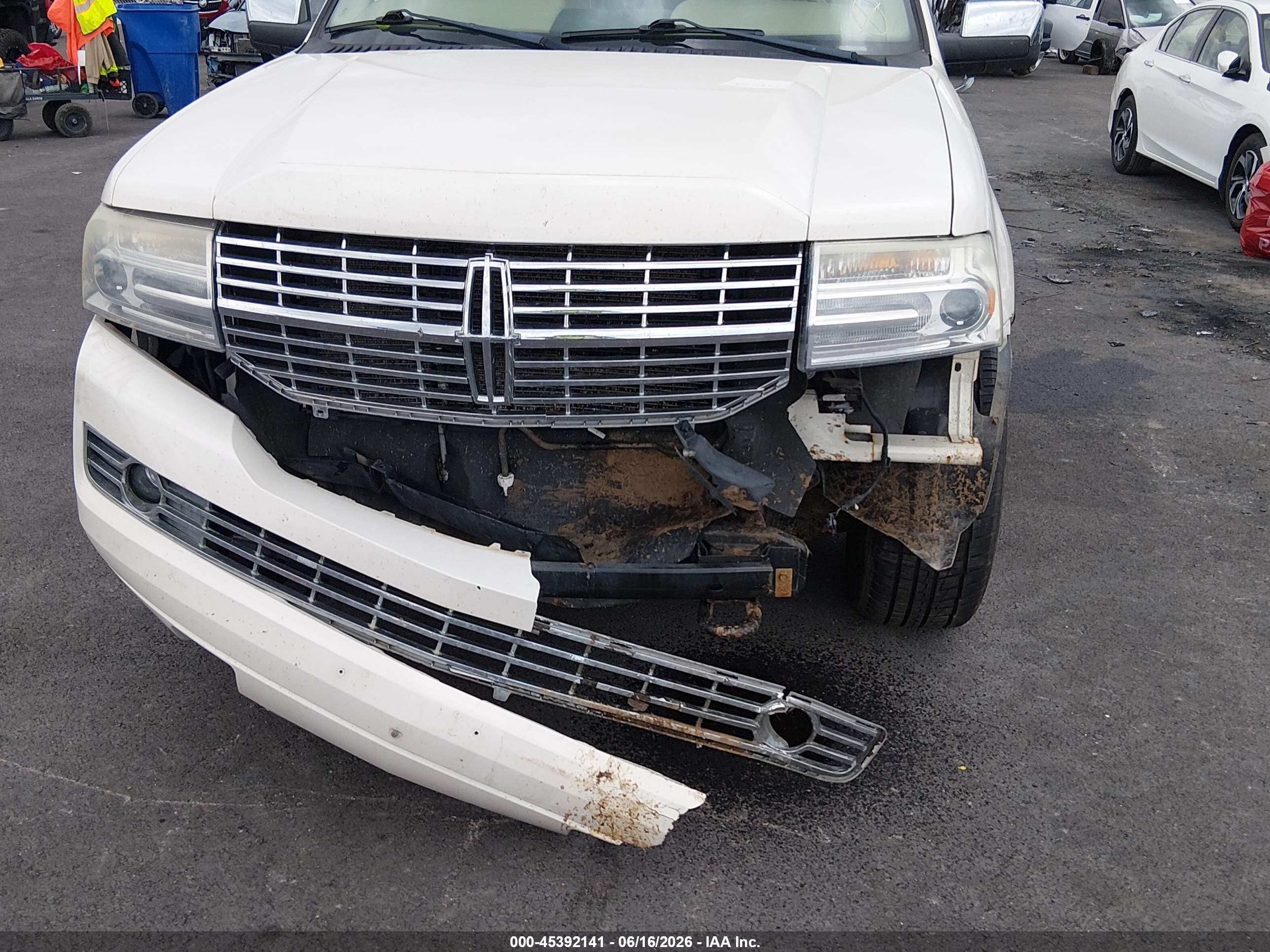 2007 Lincoln Navigator Ultimate Желто-коричневый vin: 5LMFU28547LJ13591
