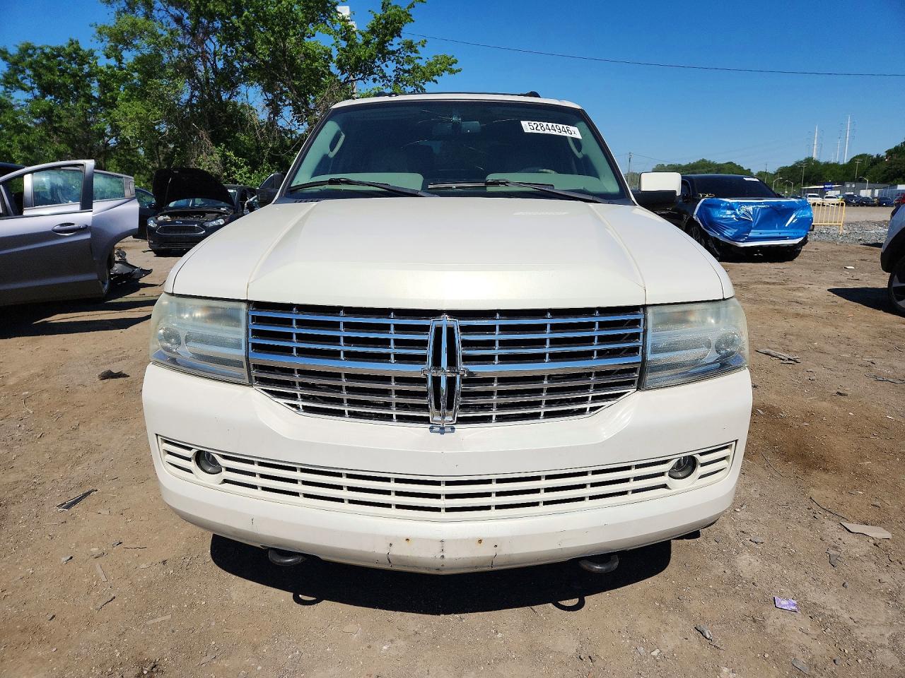 2008 Lincoln Navigator White vin: 5LMFU28548LJ07338