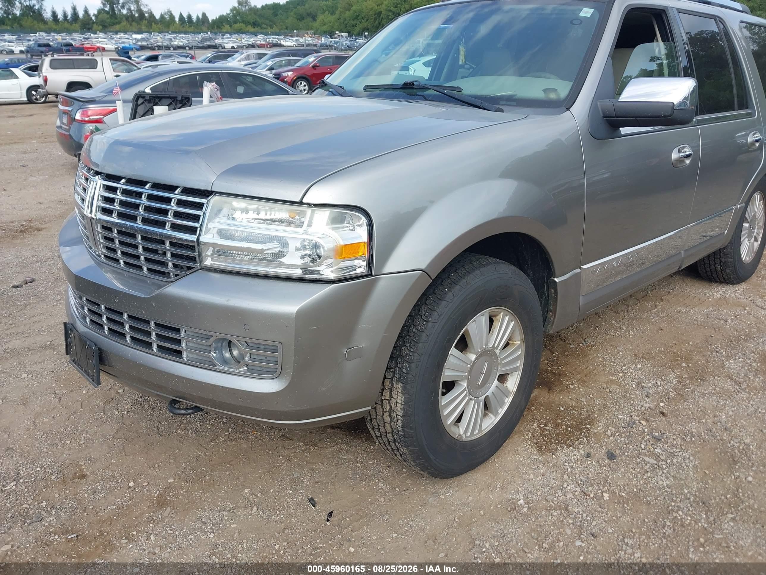 2009 Lincoln Navigator   Tan vin: 5LMFU28549LJ01167
