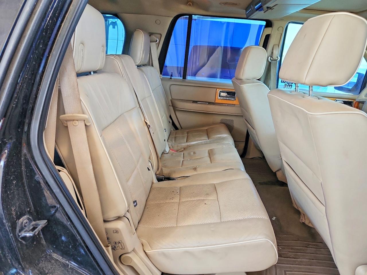 2008 Lincoln Navigator Black vin: 5LMFU28558LJ08899