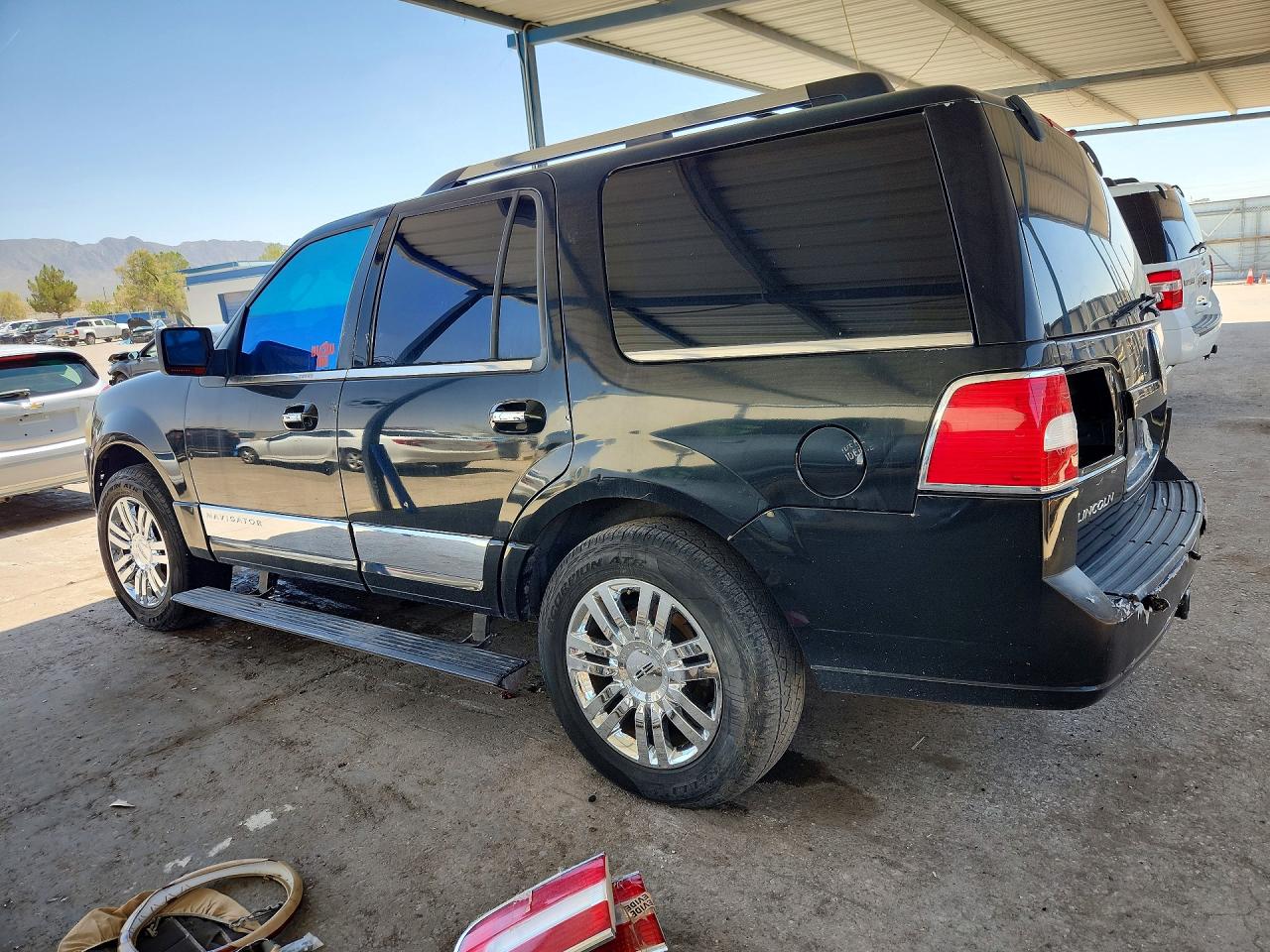 2008 Lincoln Navigator Black vin: 5LMFU28558LJ08899