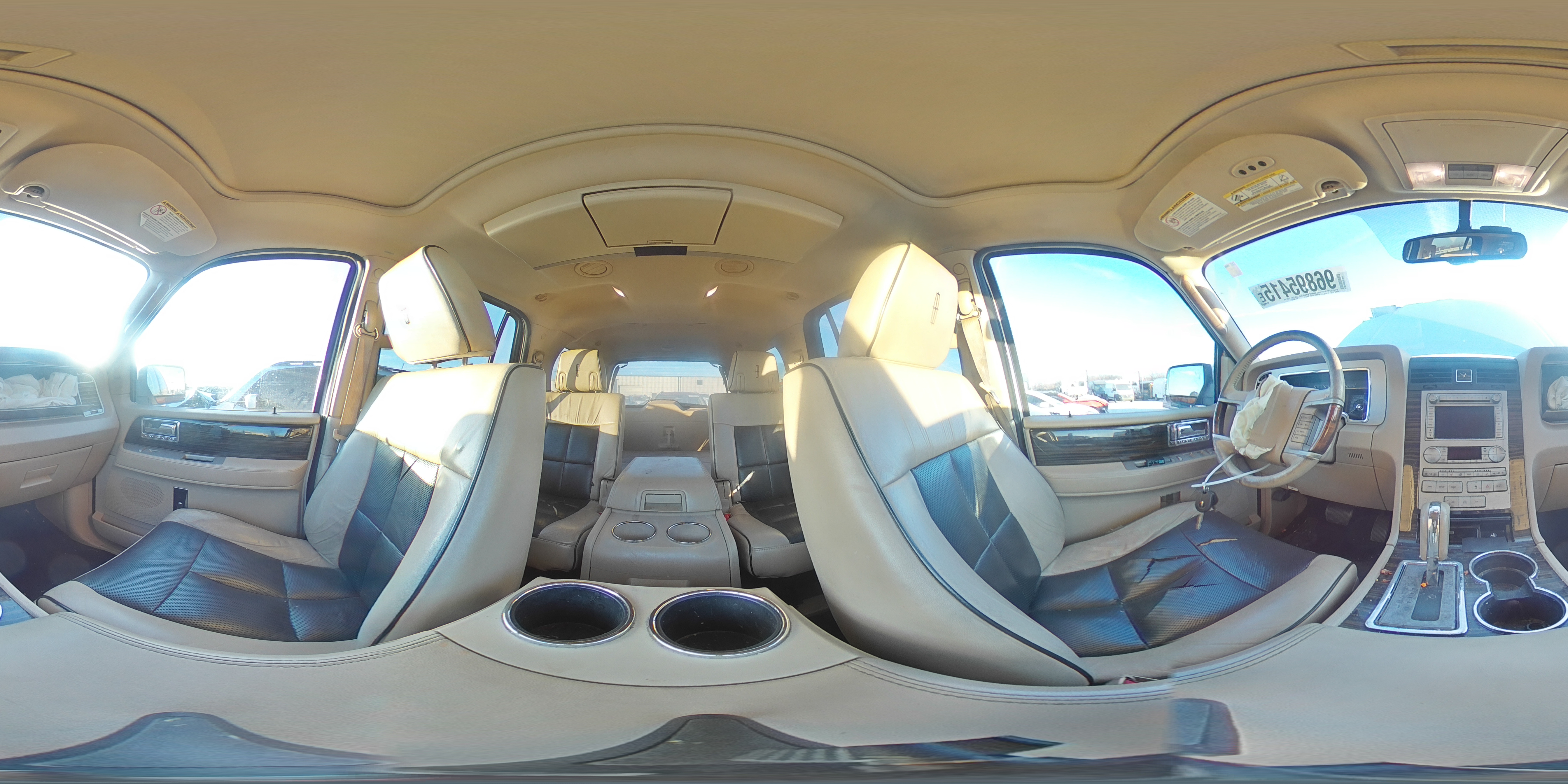 2009 Lincoln Navigator White vin: 5LMFU28559EJ00212