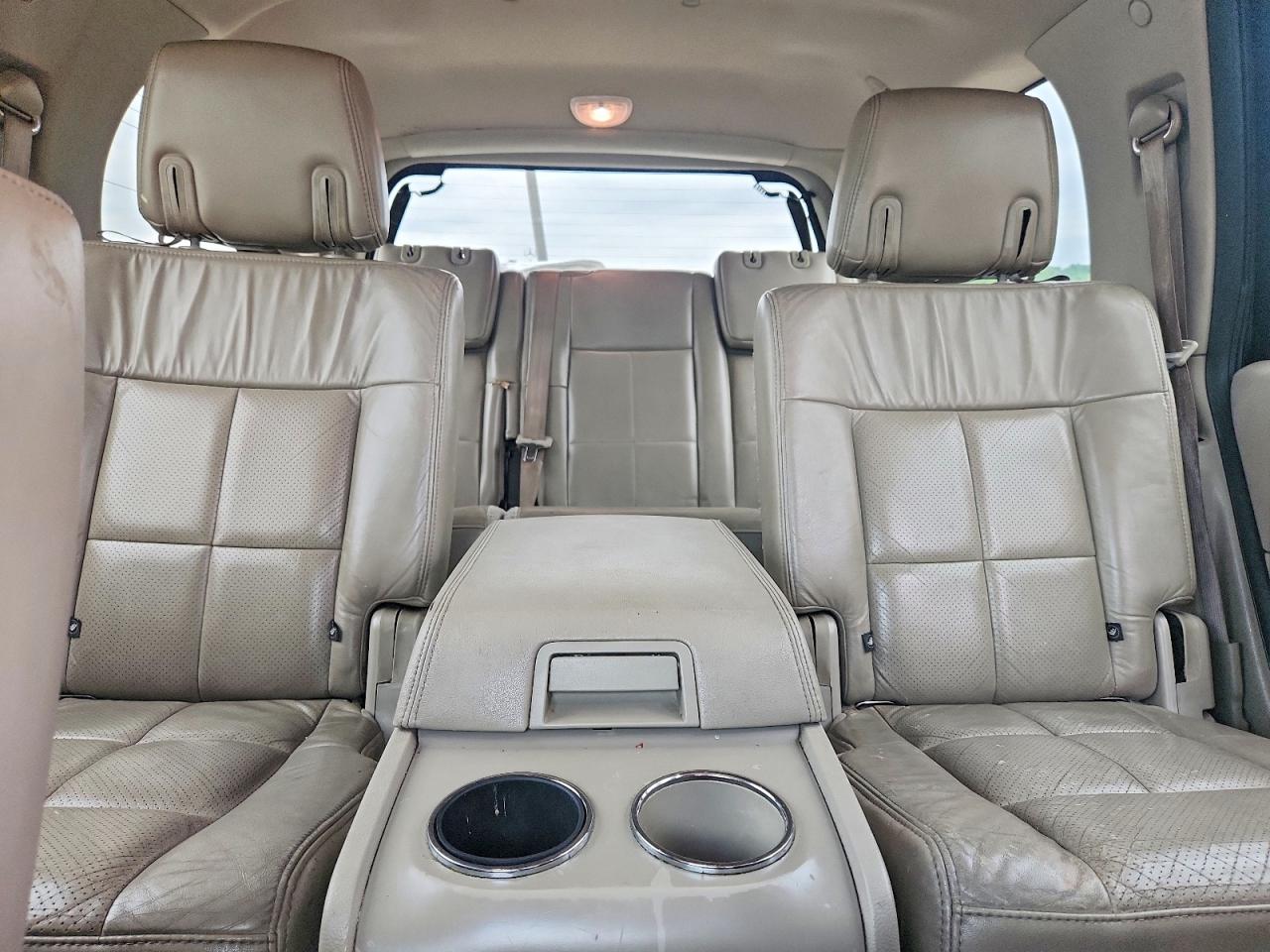 2009 Lincoln Navigator Черный vin: 5LMFU28559EJ00369