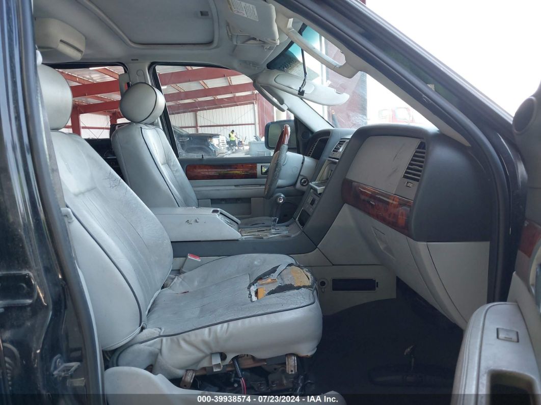Price & History 2005 Lincoln Navigator 5.4l V8 Fi Sohc 24v F3 vin