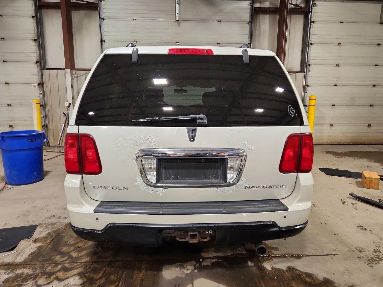 2006 Lincoln Navigator Бежевый vin: 5LMFU28566LJ16992