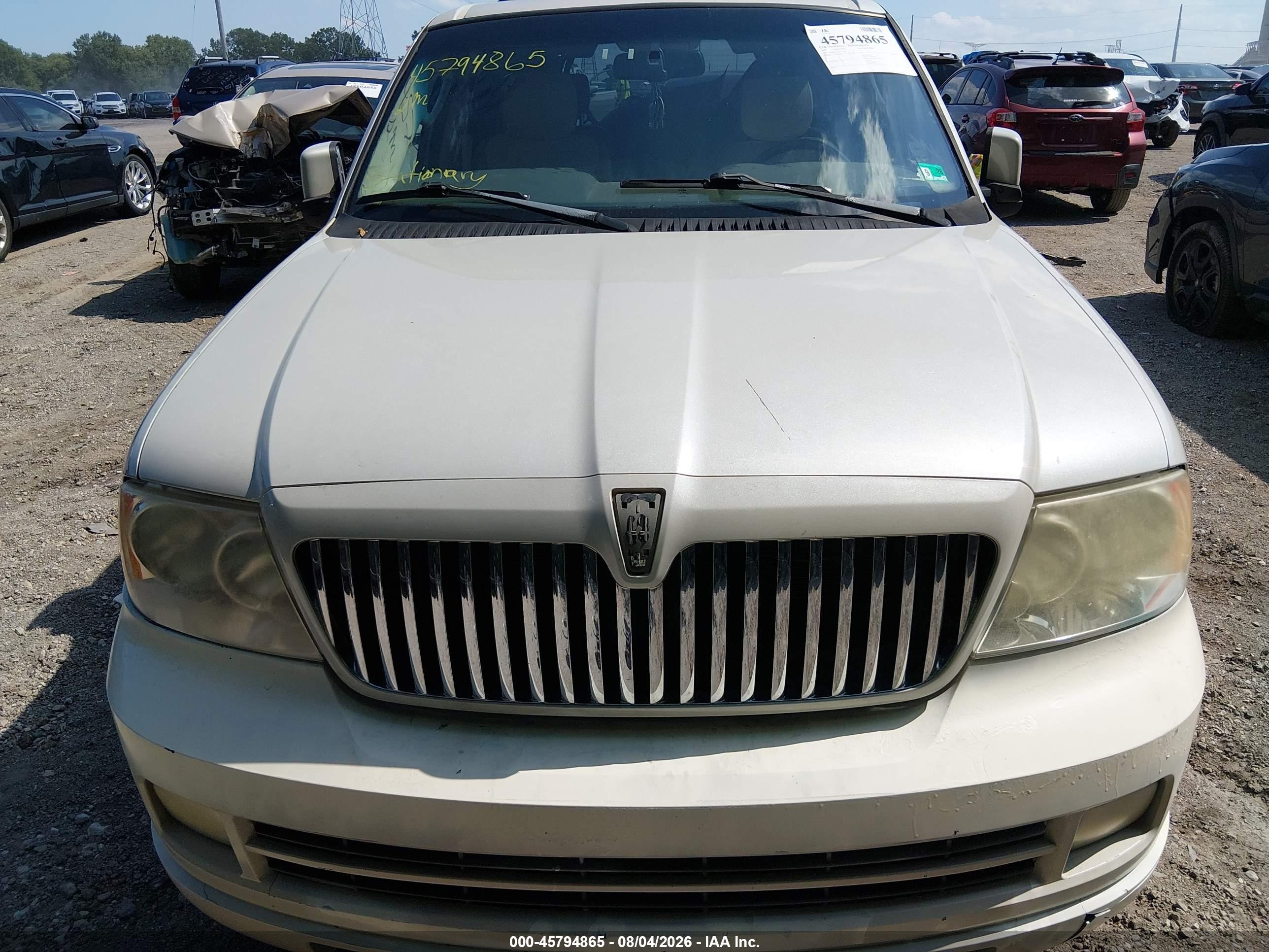 2006 Lincoln Navigator Luxury/ultimate Белый vin: 5LMFU28566LJ21187