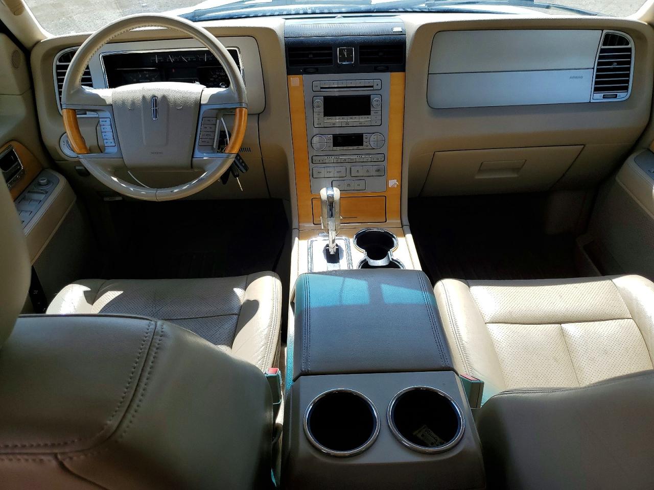 2009 Lincoln Navigator White vin: 5LMFU28569EJ01286