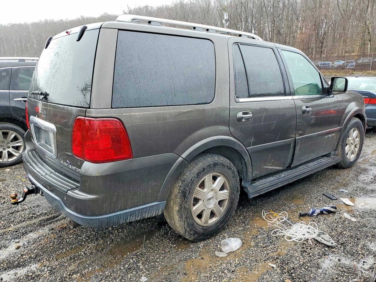 2005 Lincoln Navigator Серый vin: 5LMFU28575LJ22251