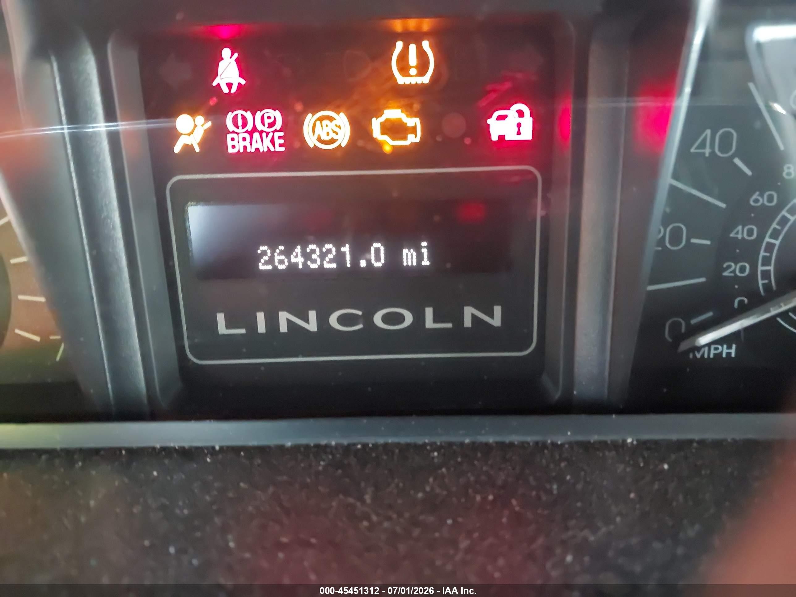 2008 Lincoln Navigator   Black vin: 5LMFU28578LJ11027