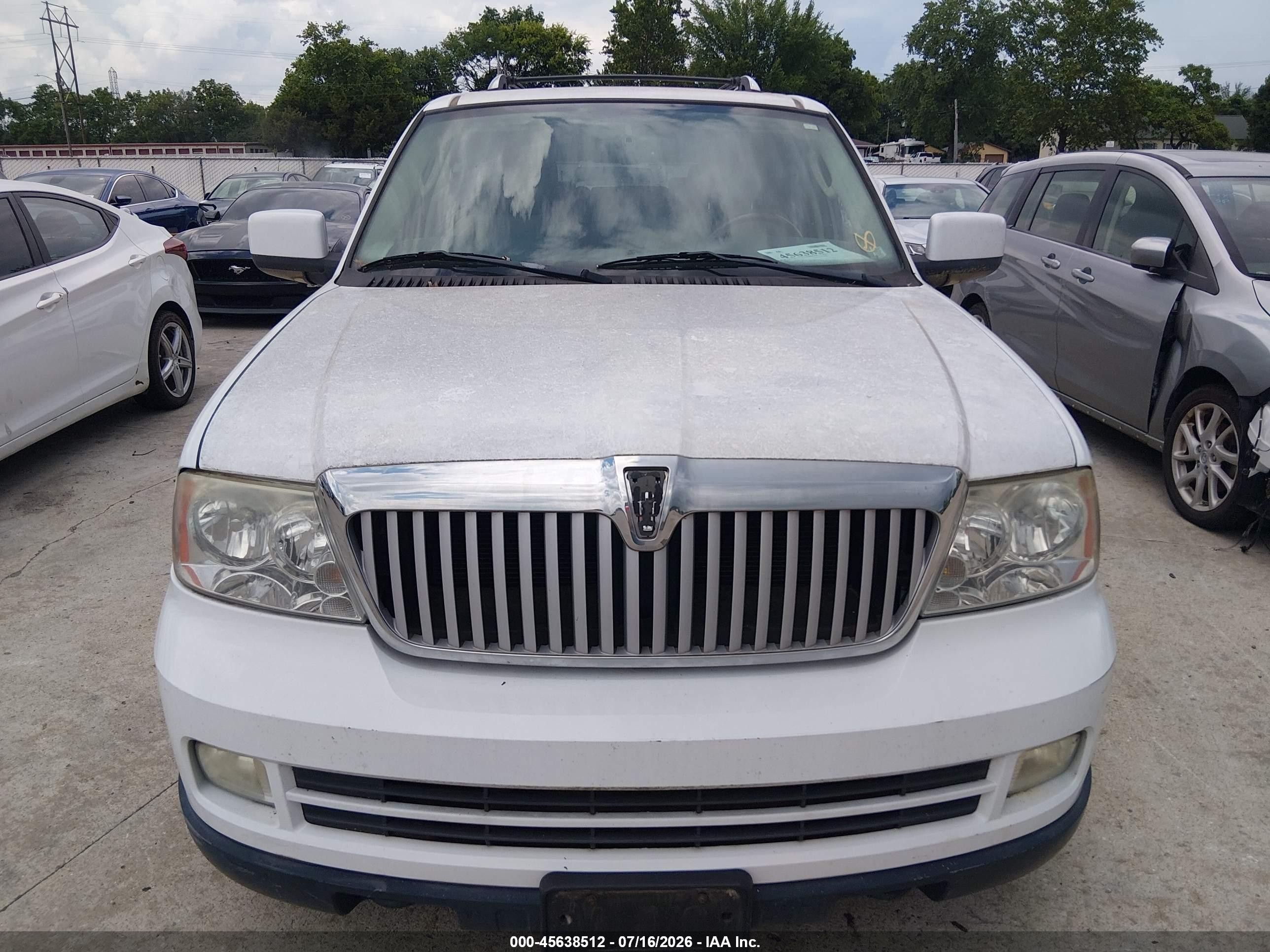 2006 Lincoln Navigator Luxury/ultimate White vin: 5LMFU28596LJ20230