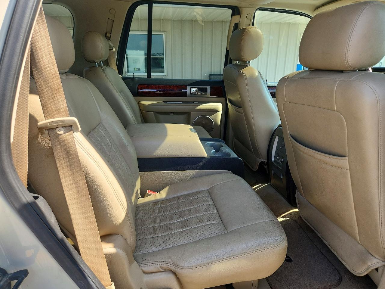 2006 Lincoln Navigator Бежевый vin: 5LMFU28596LJ21670
