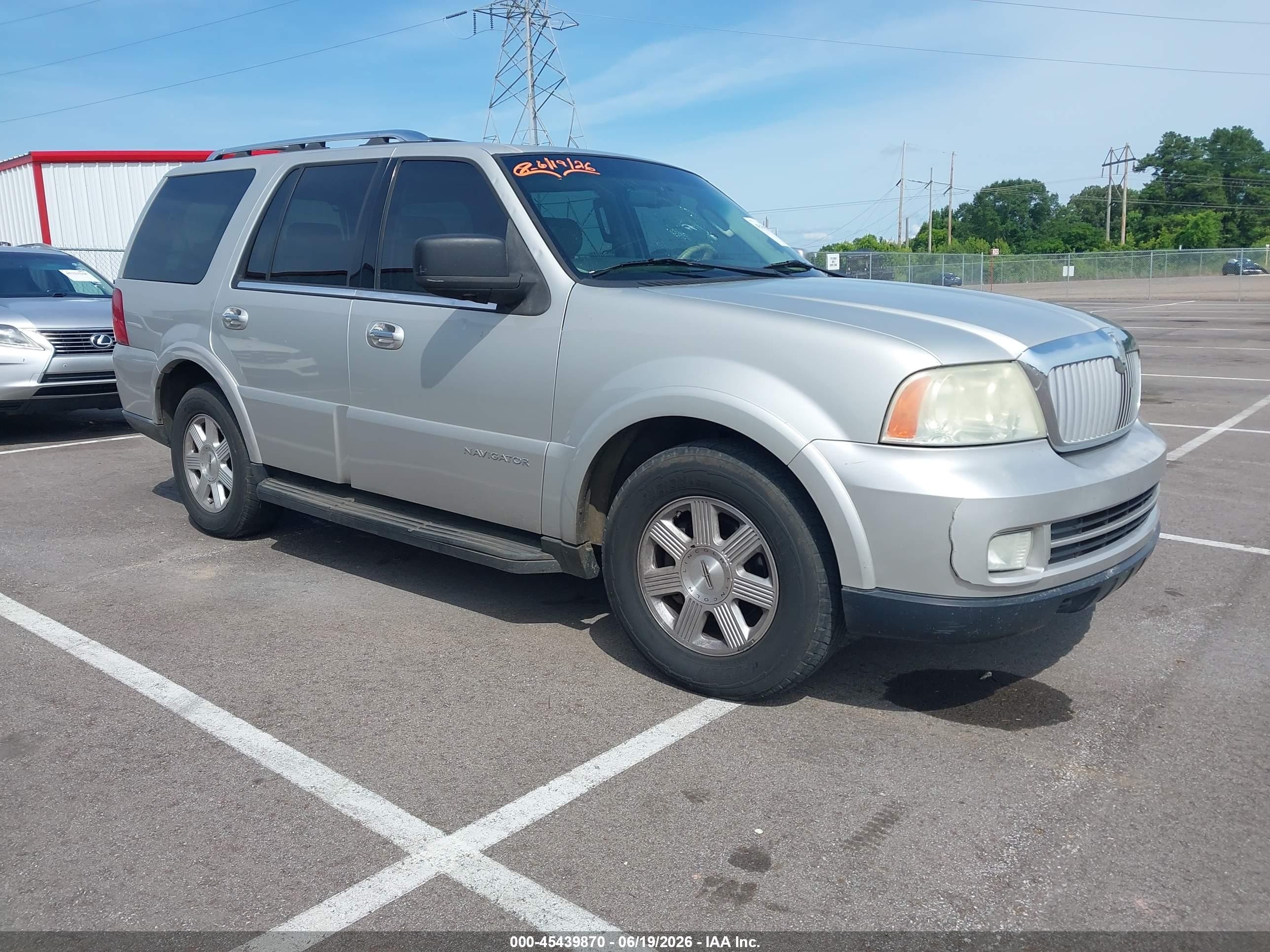 2006 Lincoln Navigator Luxury/ultimate Silver vin: 5LMFU28596LJ30093