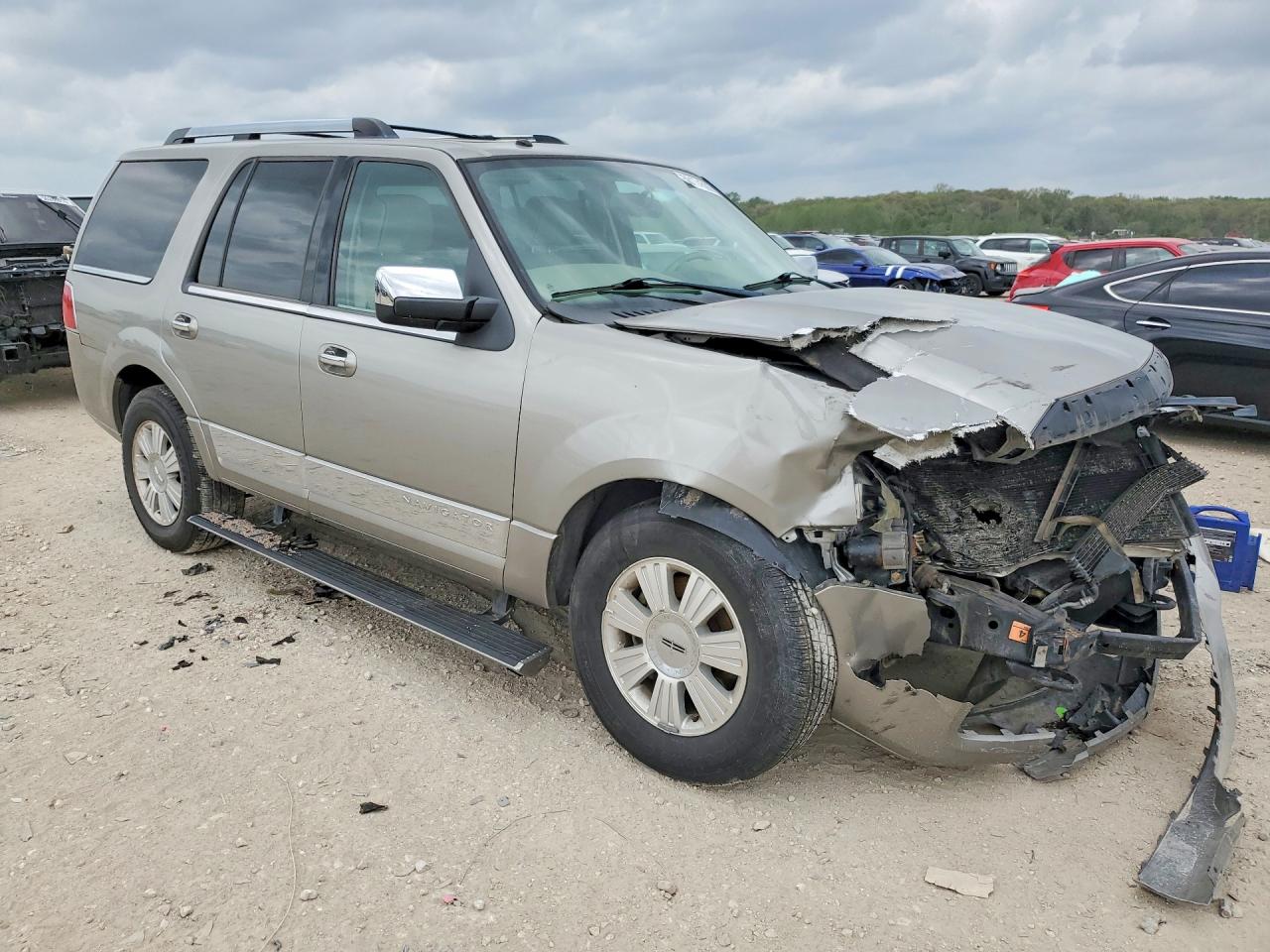 2008 Lincoln Navigator Tan vin: 5LMFU28598LJ03768
