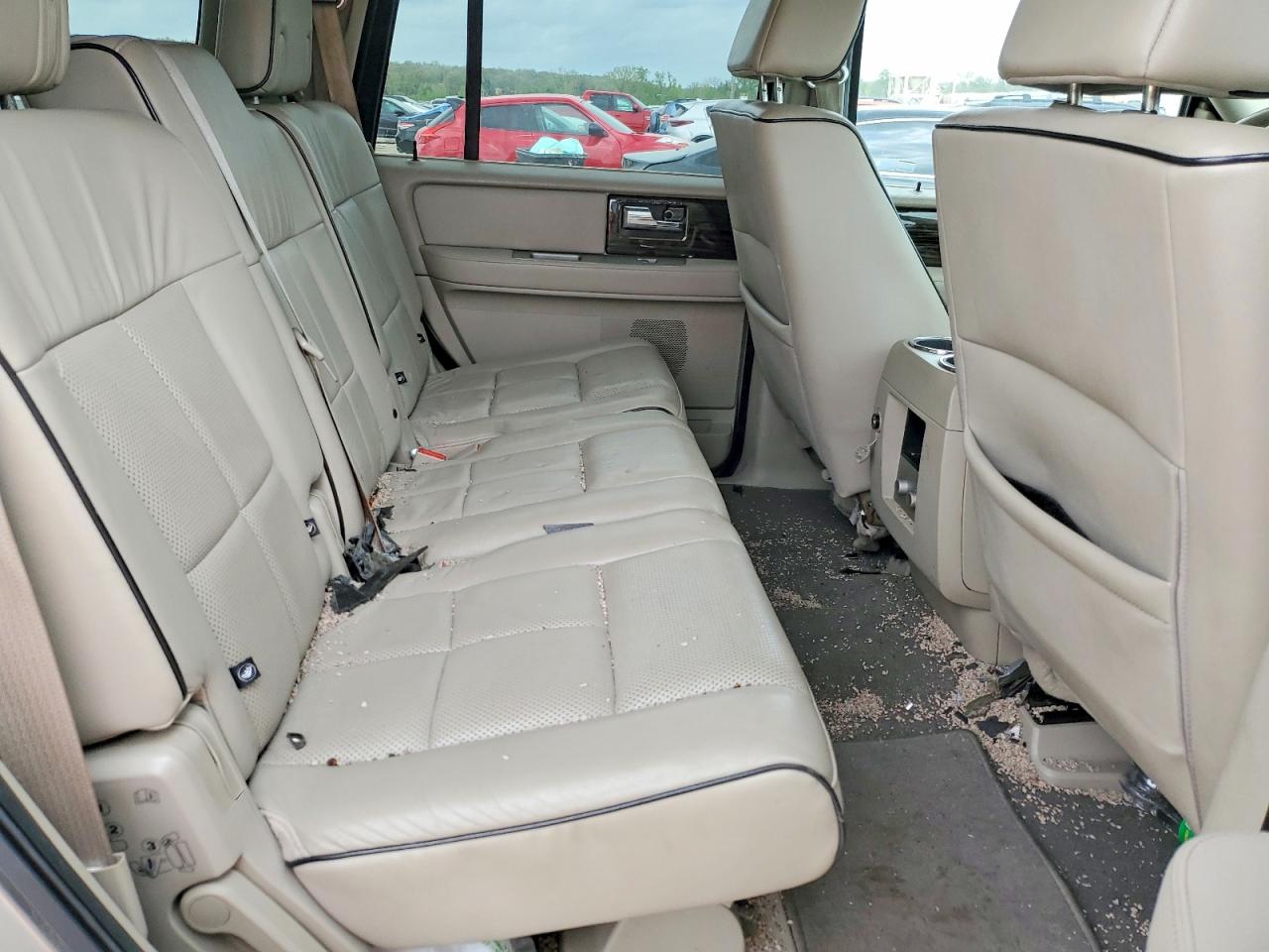 2008 Lincoln Navigator Tan vin: 5LMFU28598LJ03768