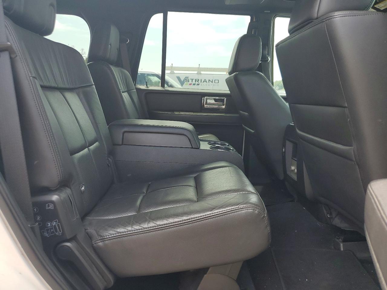 2008 Lincoln Navigator White vin: 5LMFU28598LJ17816