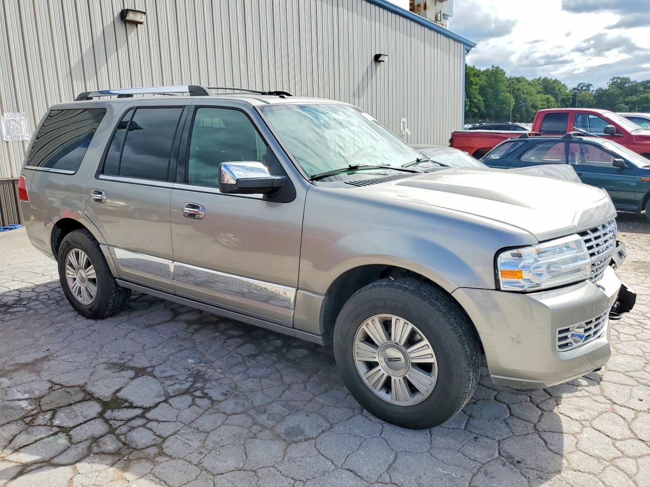2008 Lincoln Navigator Серебряный vin: 5LMFU28598LJ22238