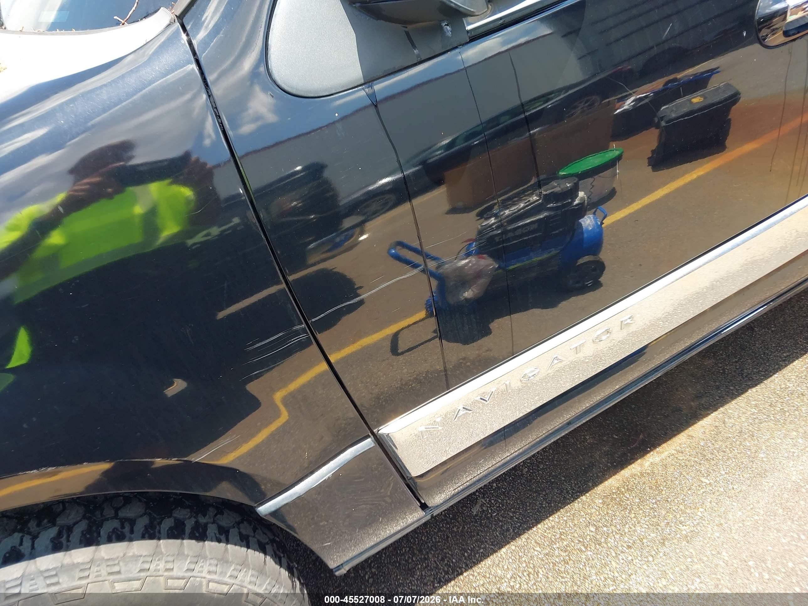 2008 Lincoln Navigator   Черный vin: 5LMFU285X8LJ13080