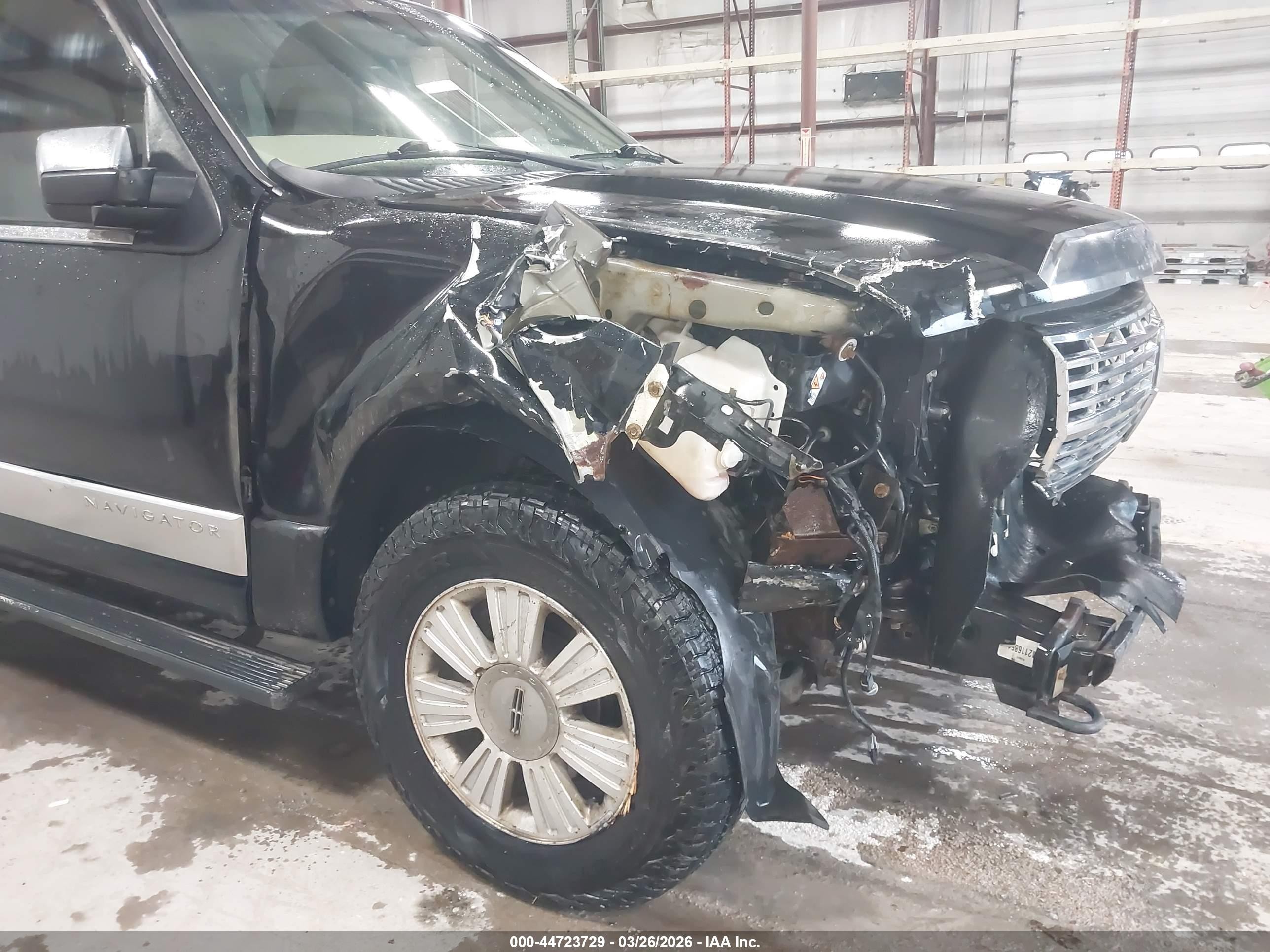 2008 Lincoln Navigator   Black vin: 5LMFU285X8LJ22412