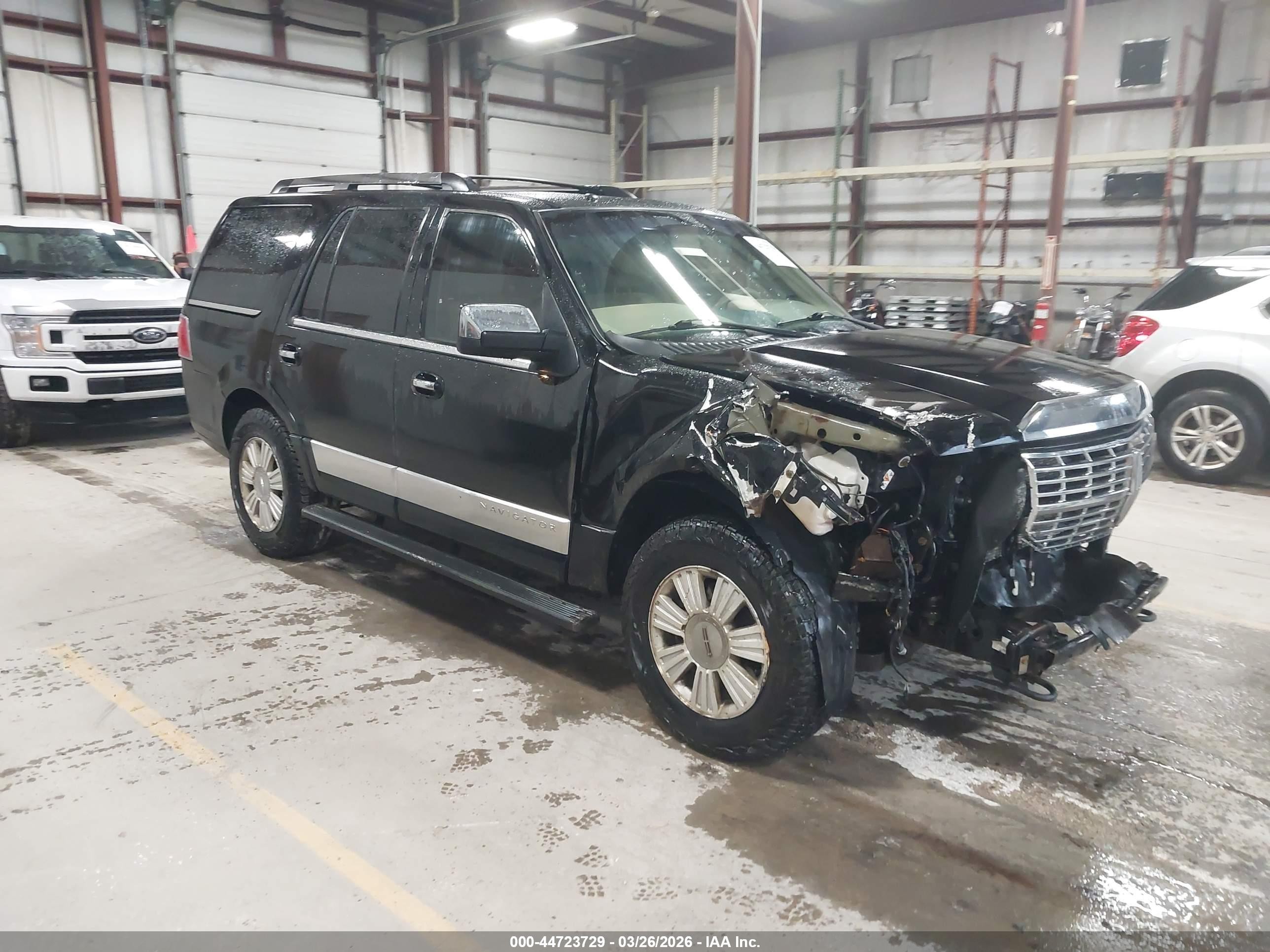 2008 Lincoln Navigator   Black vin: 5LMFU285X8LJ22412