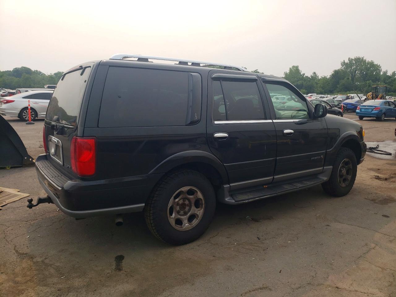 2001 Lincoln Navigator Black vin: 5LMFU28A21LJ03890
