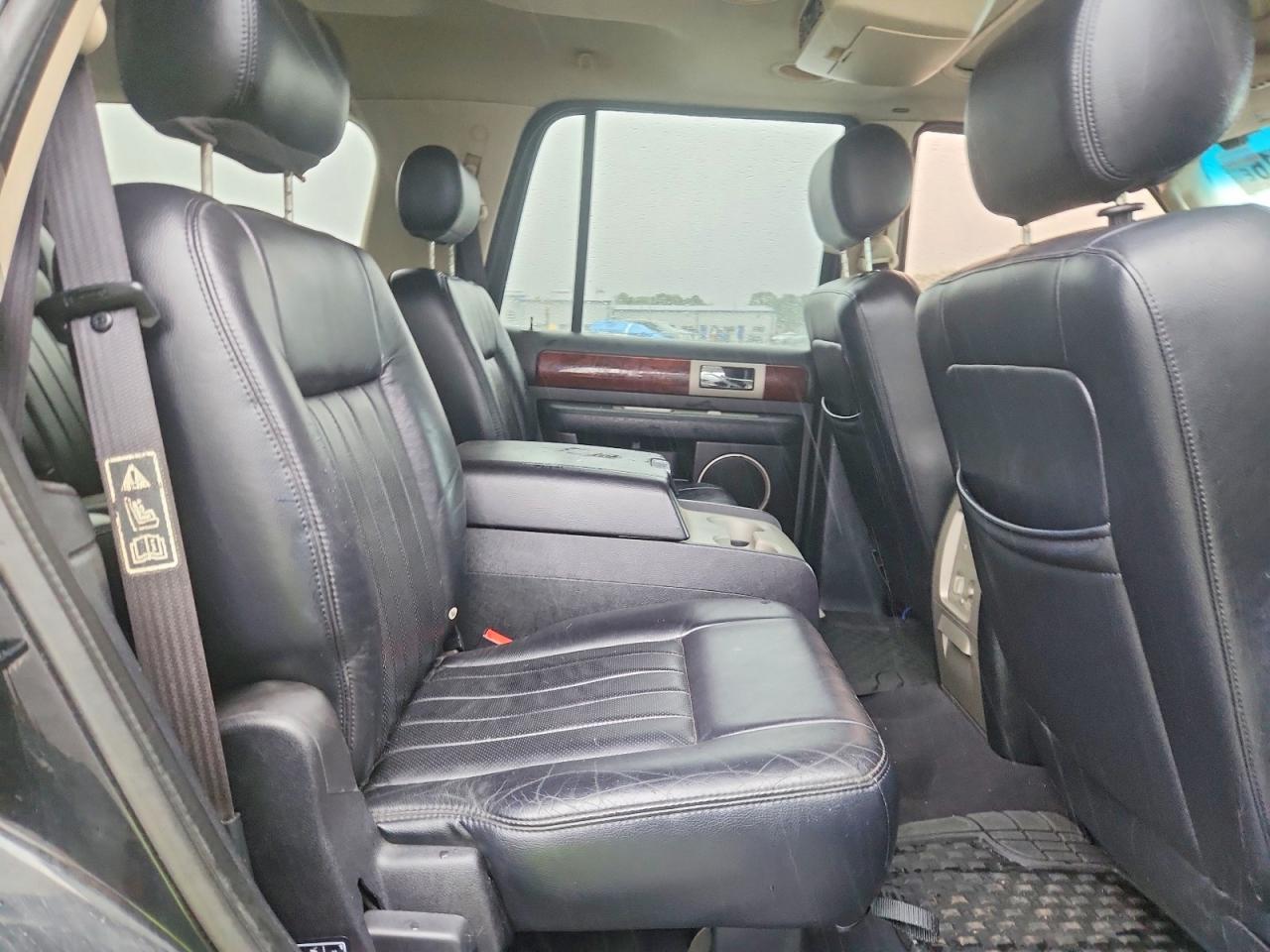 2003 Lincoln Navigator Black vin: 5LMFU28R23LJ13845
