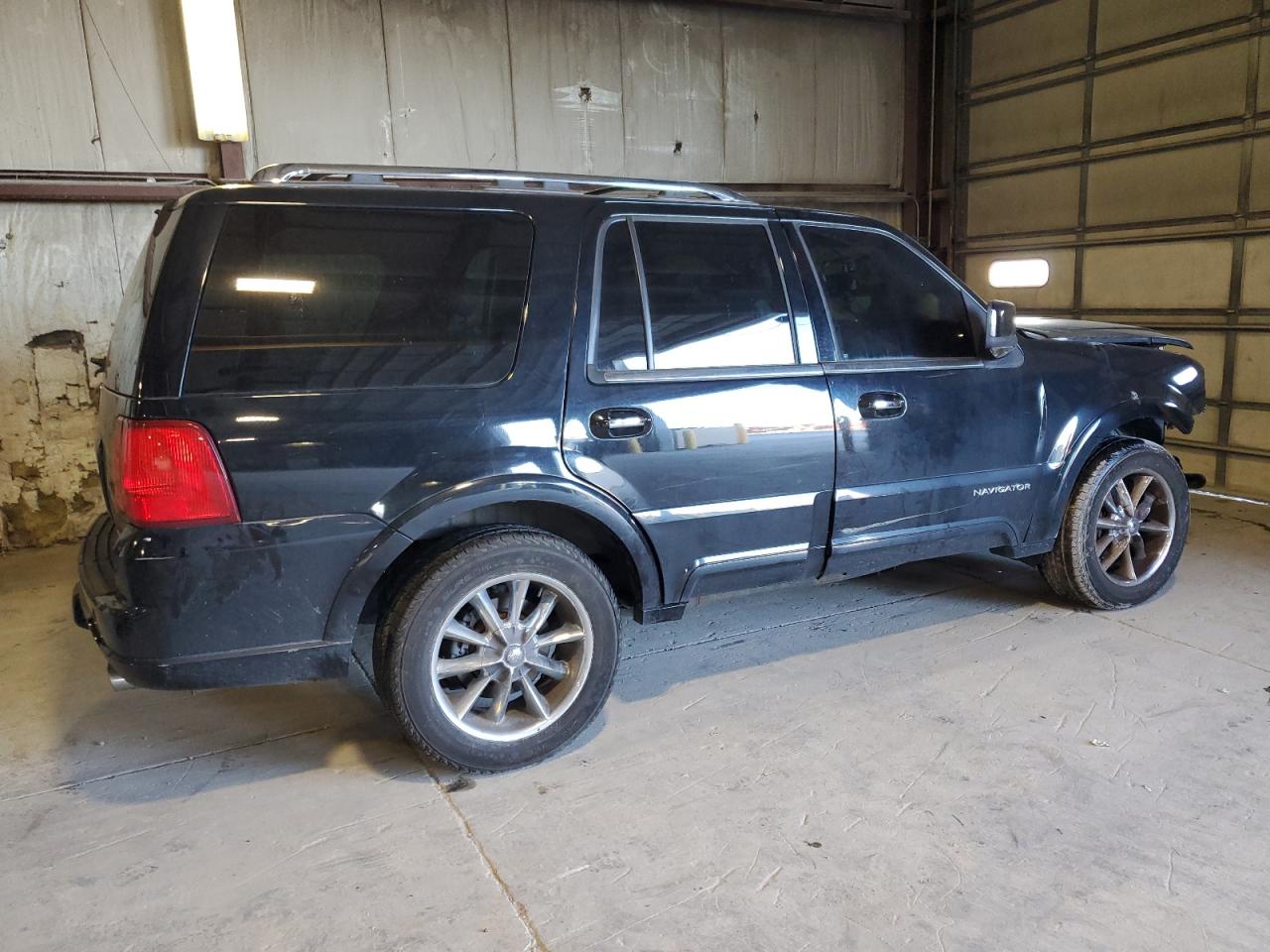 2004 Lincoln Navigator Black vin: 5LMFU28R34LJ22779