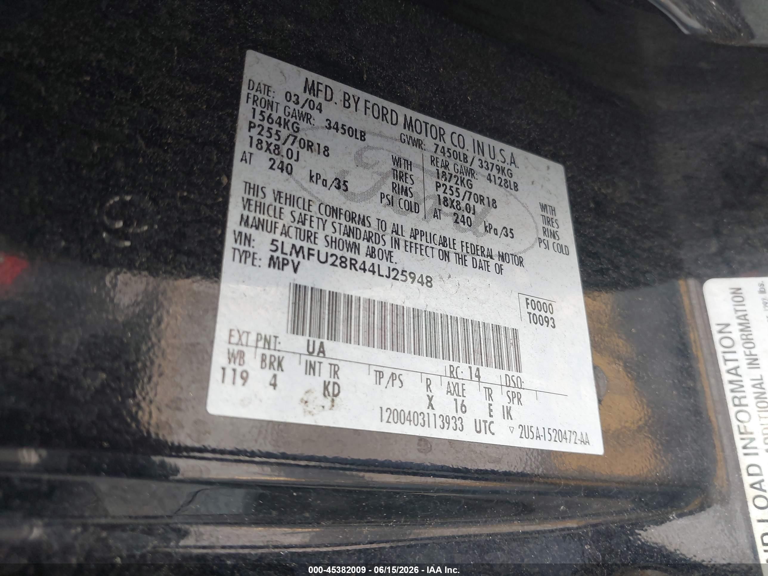 2004 Lincoln Navigator   Black vin: 5LMFU28R44LJ25948