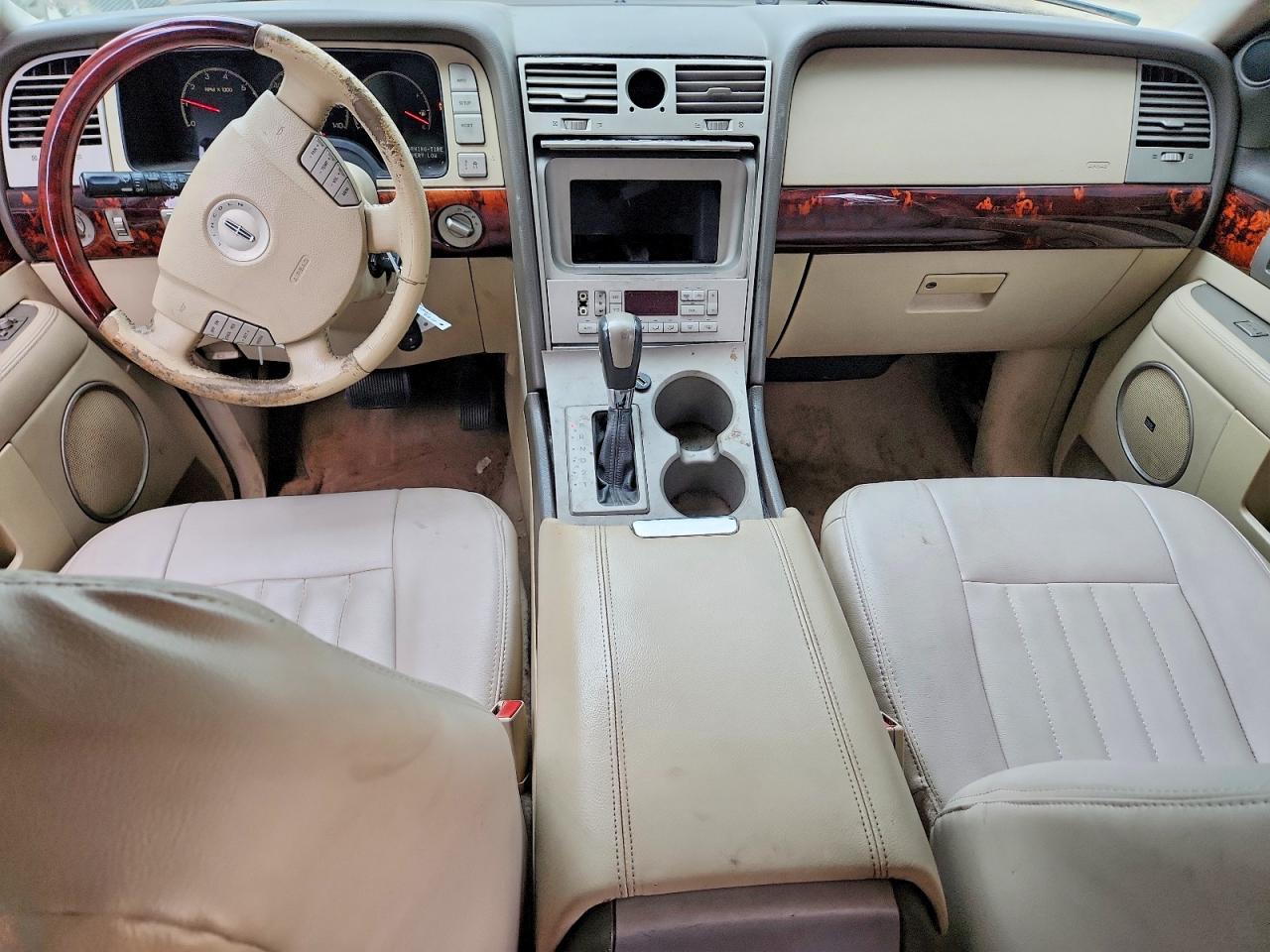 2004 Lincoln Navigator Burgundy vin: 5LMFU28R54LJ20760